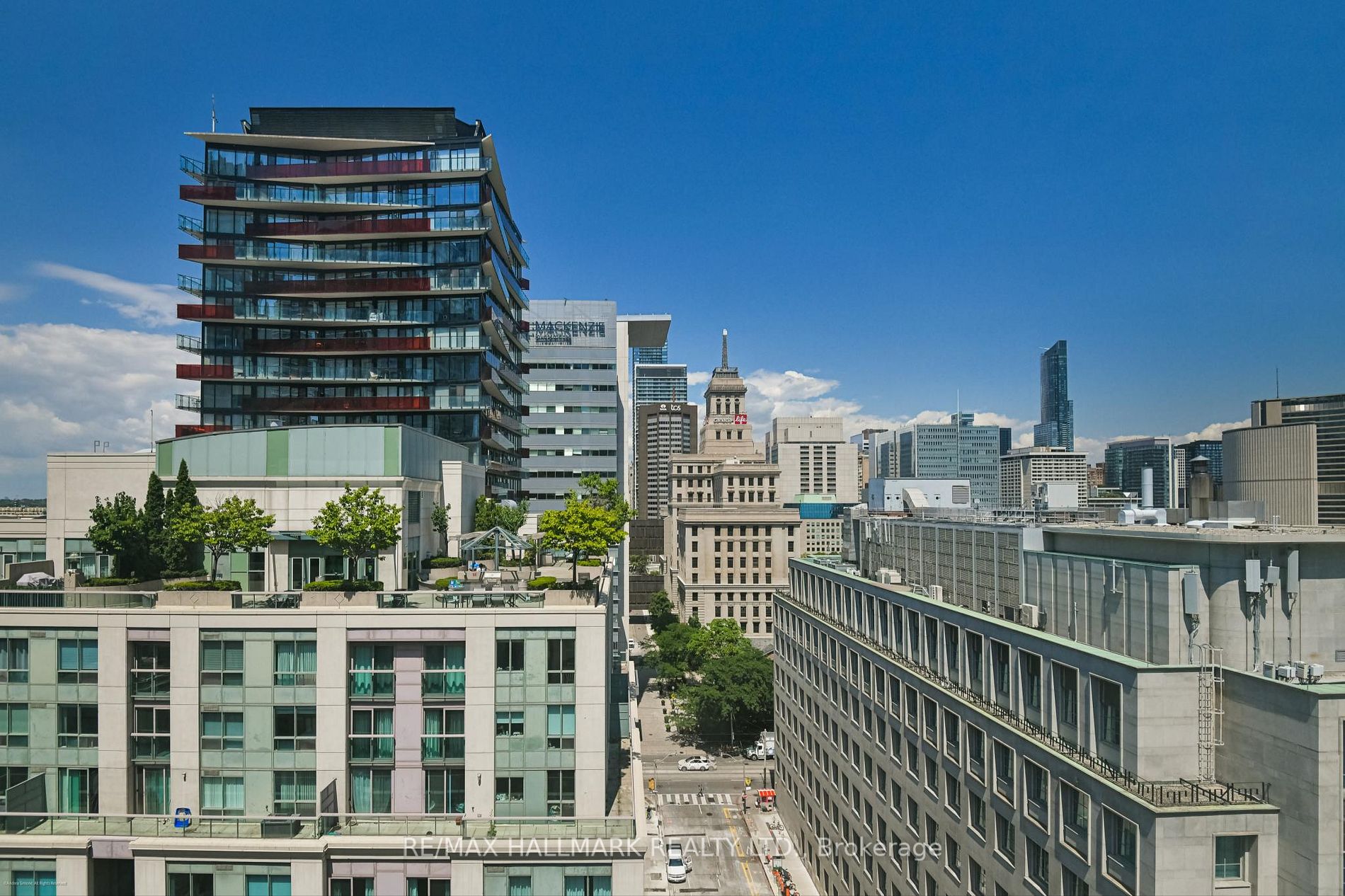 140 Simcoe St, #Ph09