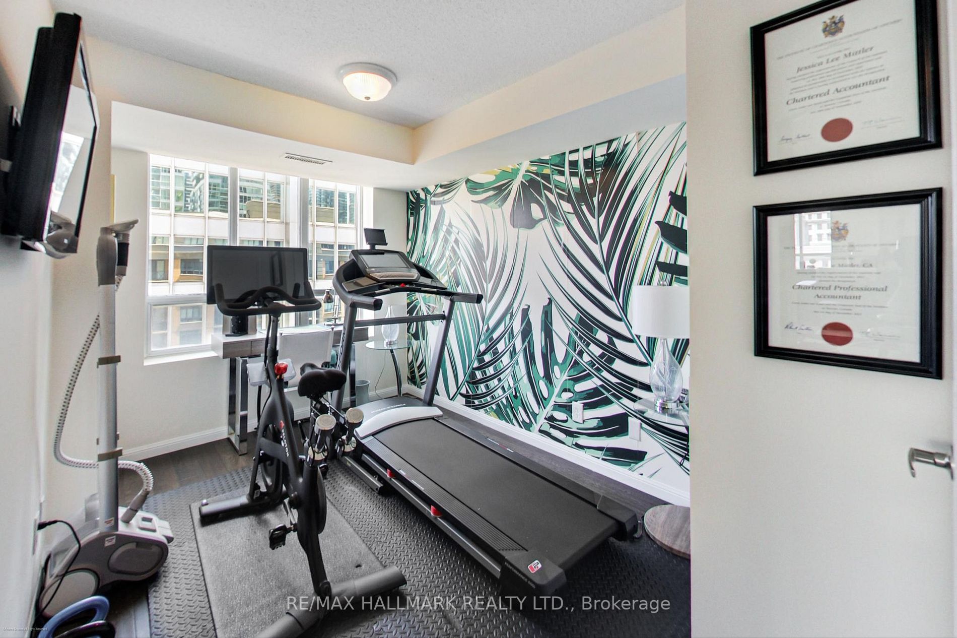 140 Simcoe St, #Ph09