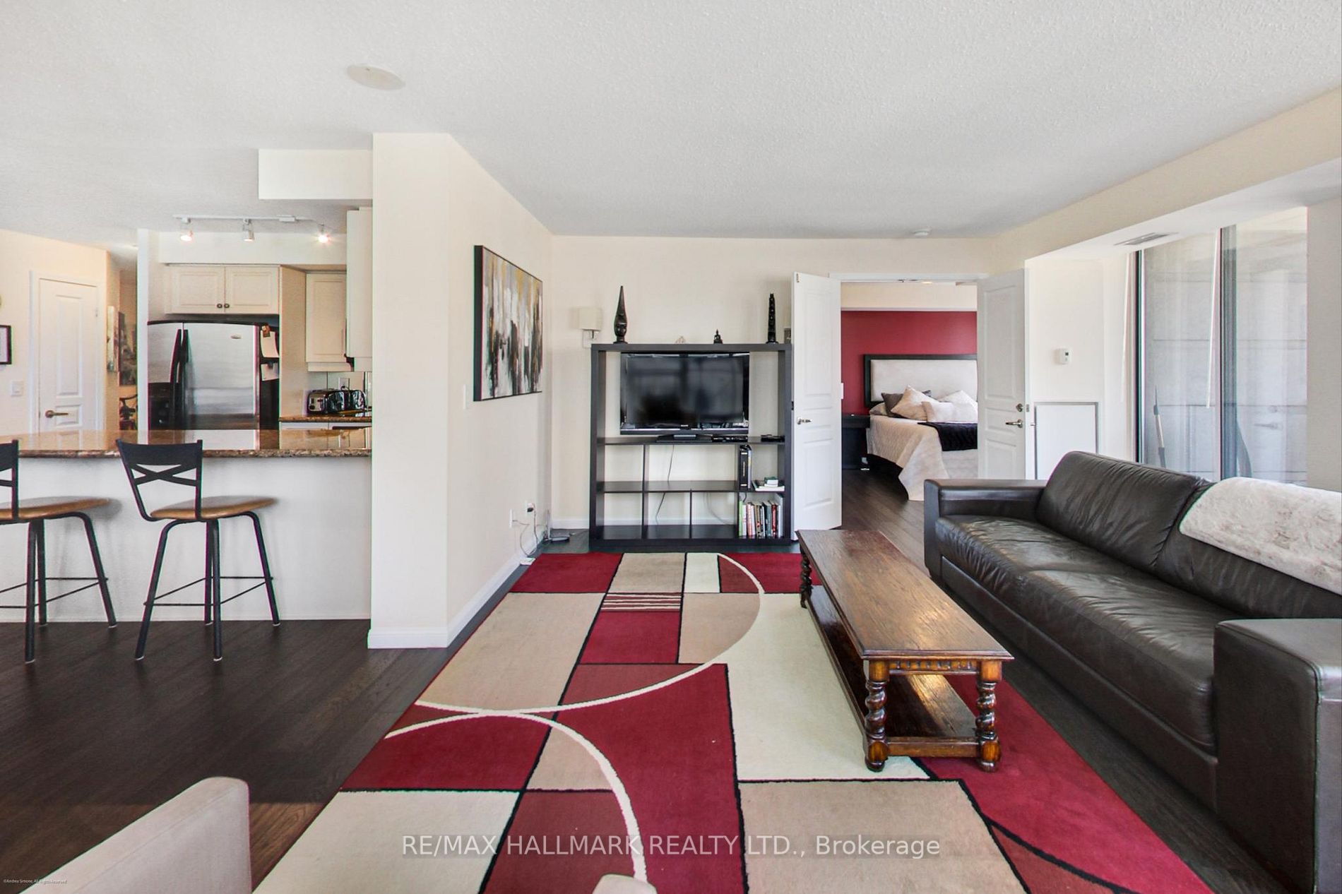 140 Simcoe St, #Ph09