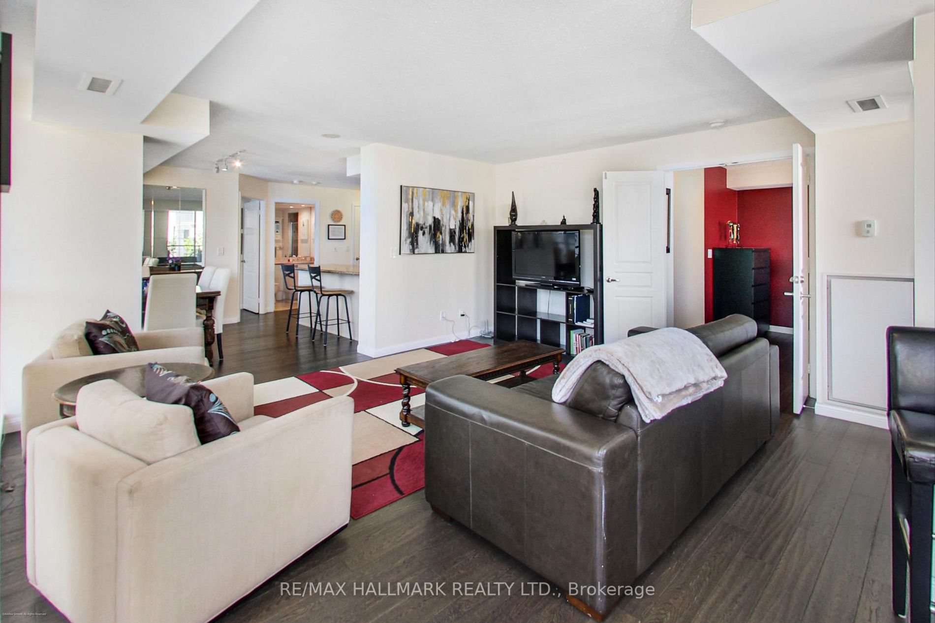 140 Simcoe St, #Ph09