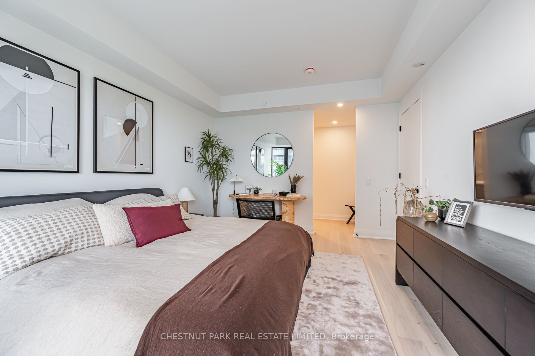33 Frederick Todd Way, #1205