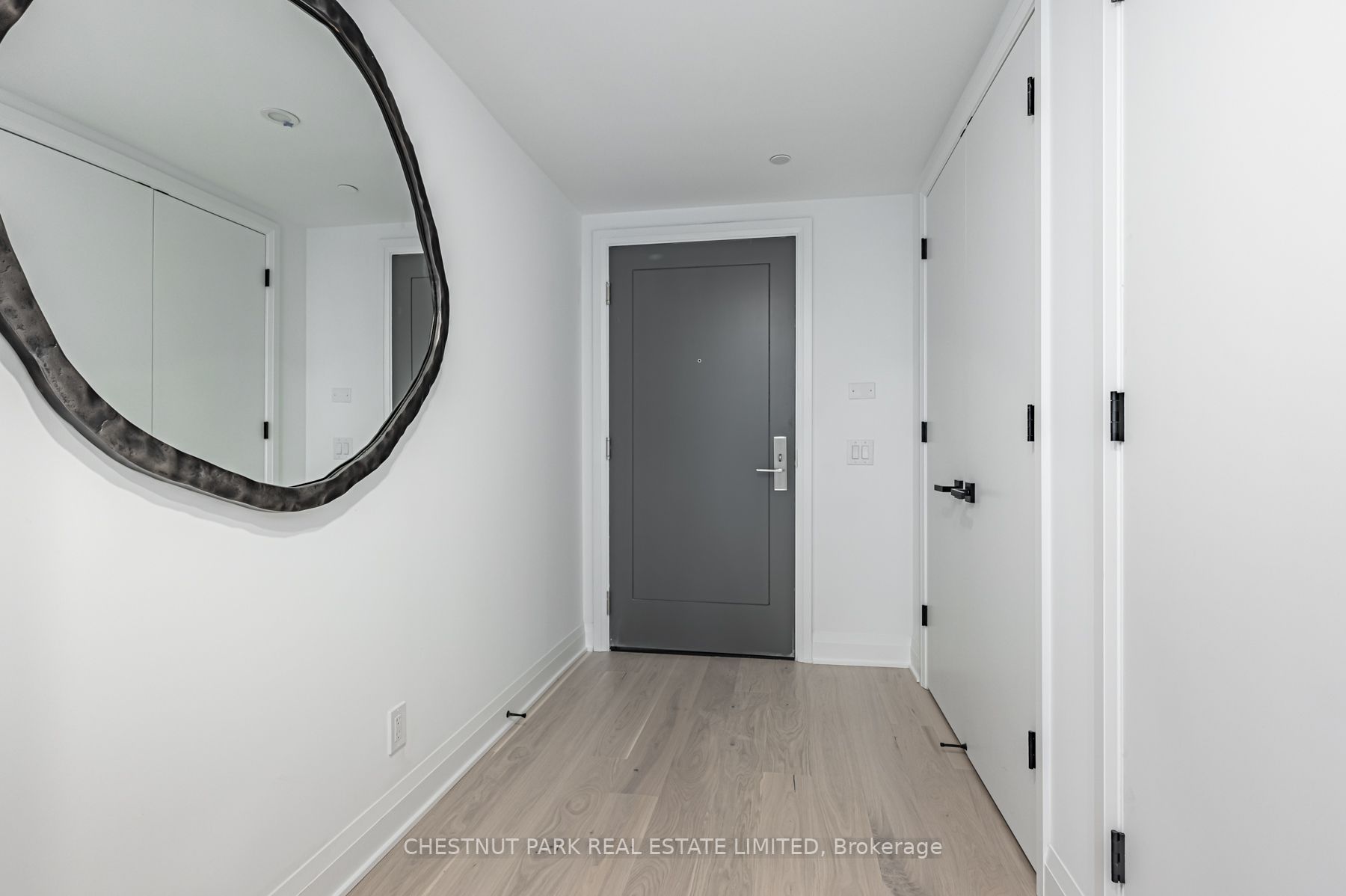 33 Frederick Todd Way, #1205