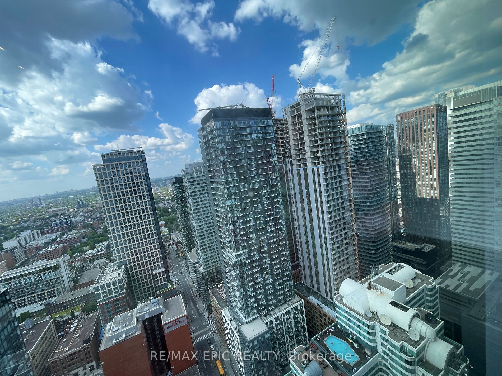 357 King Street W, #4003