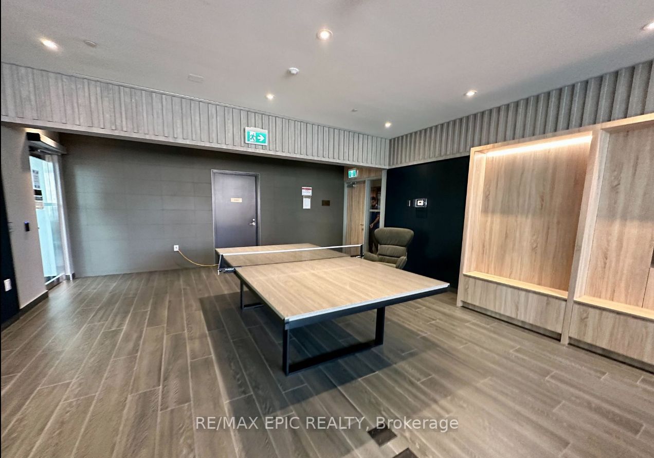 357 King Street W, #4003