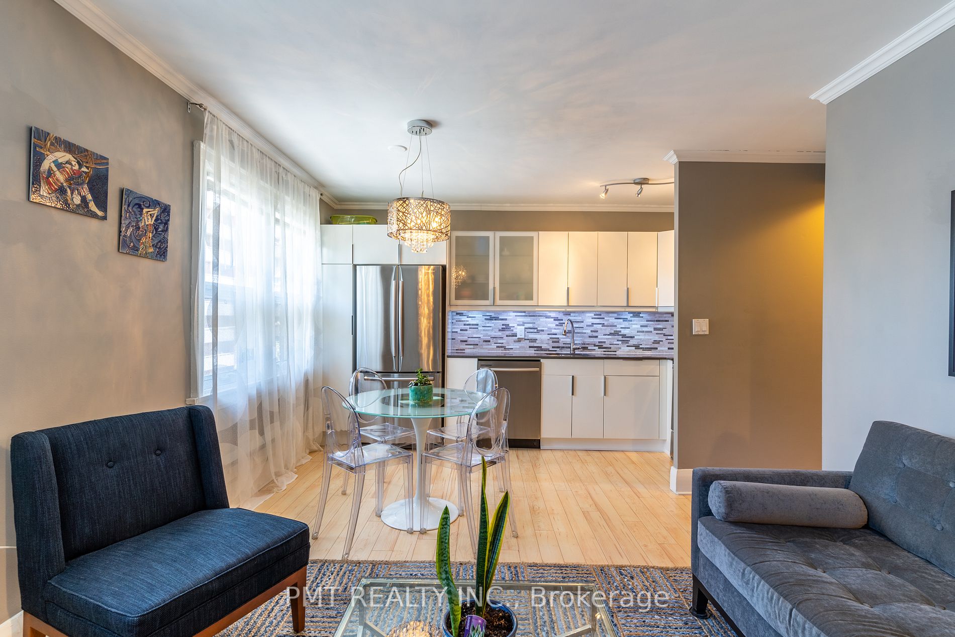 Listing C6688686 - Large Photo # 3