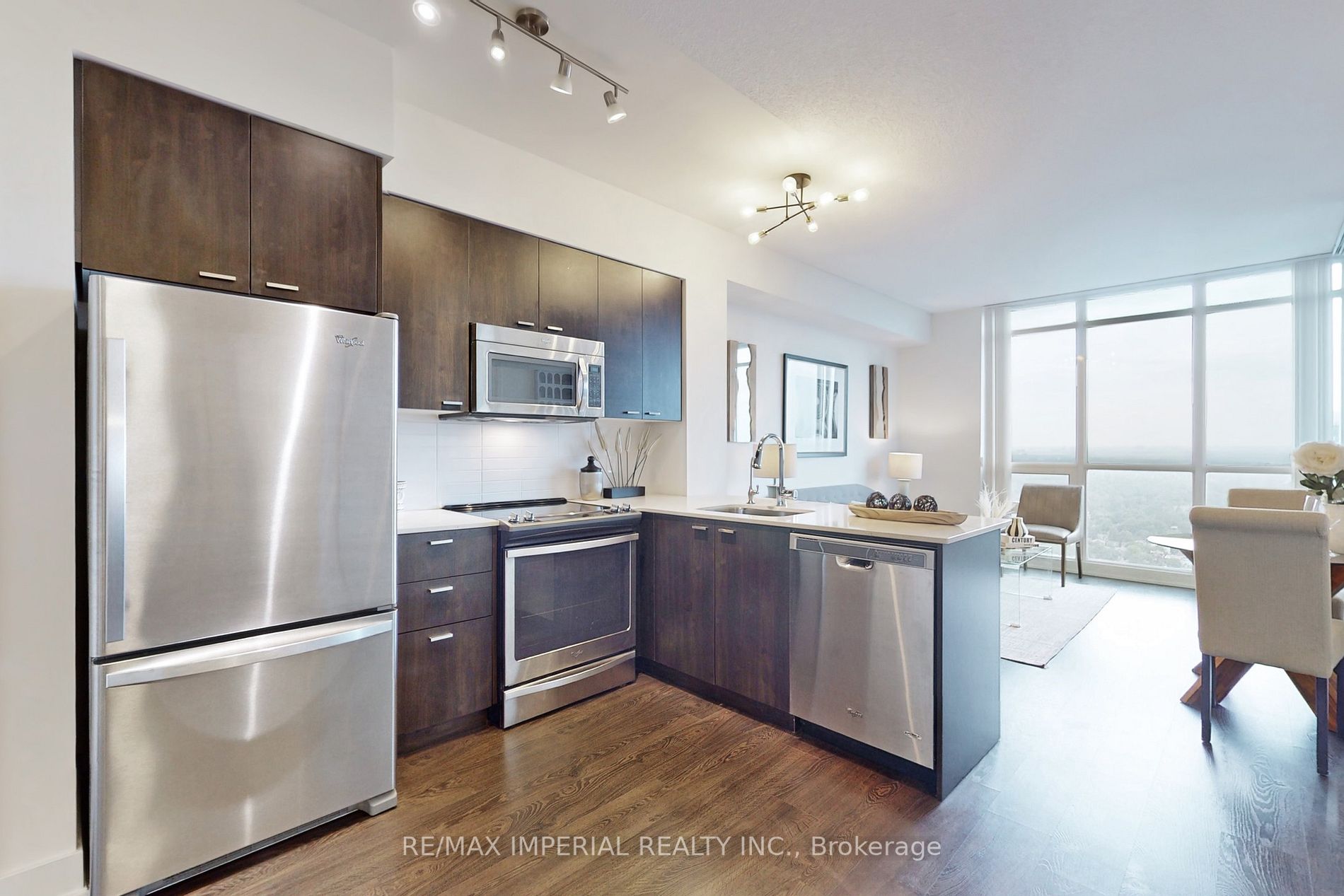 30 Roehampton Ave, #3204