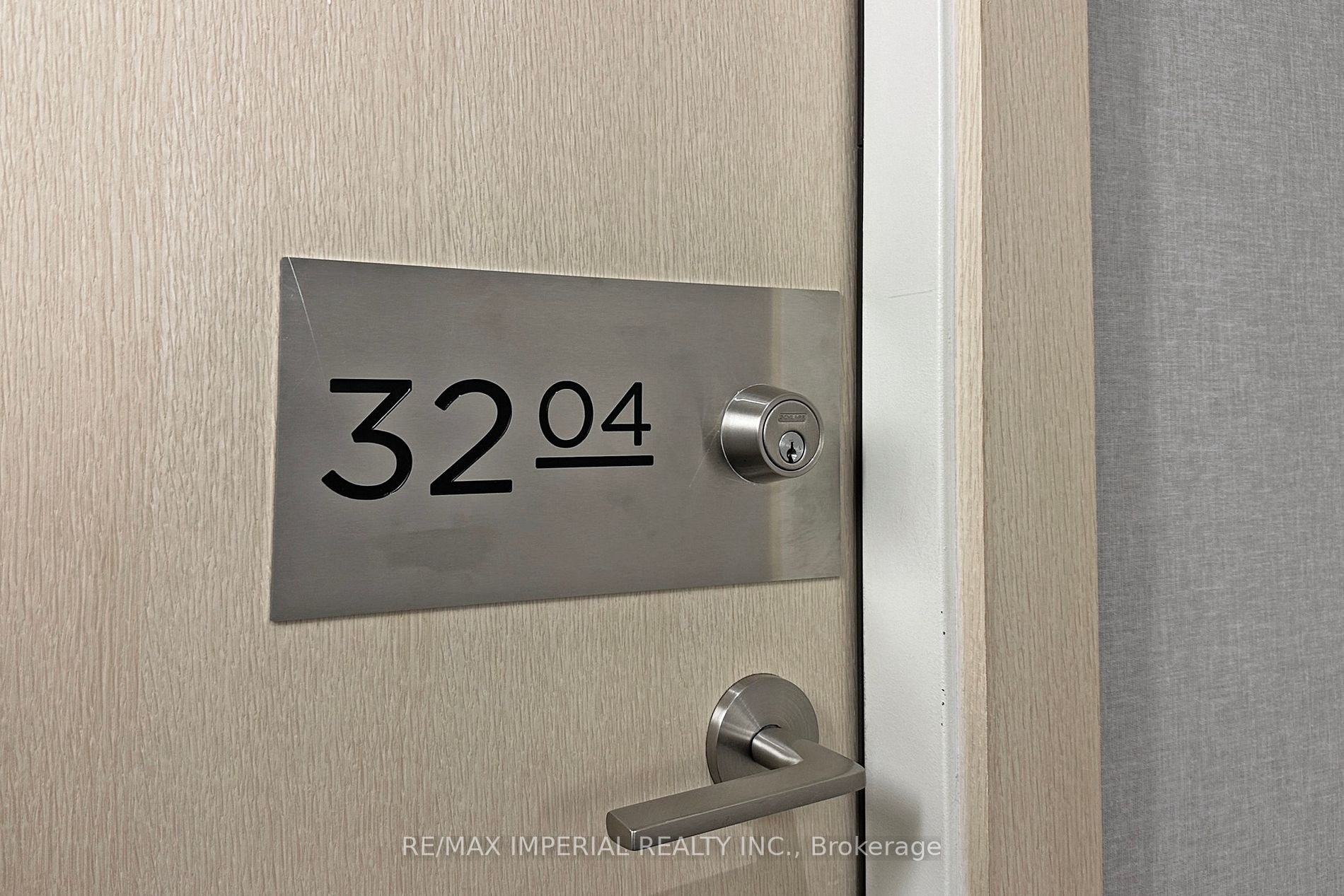 30 Roehampton Ave, #3204