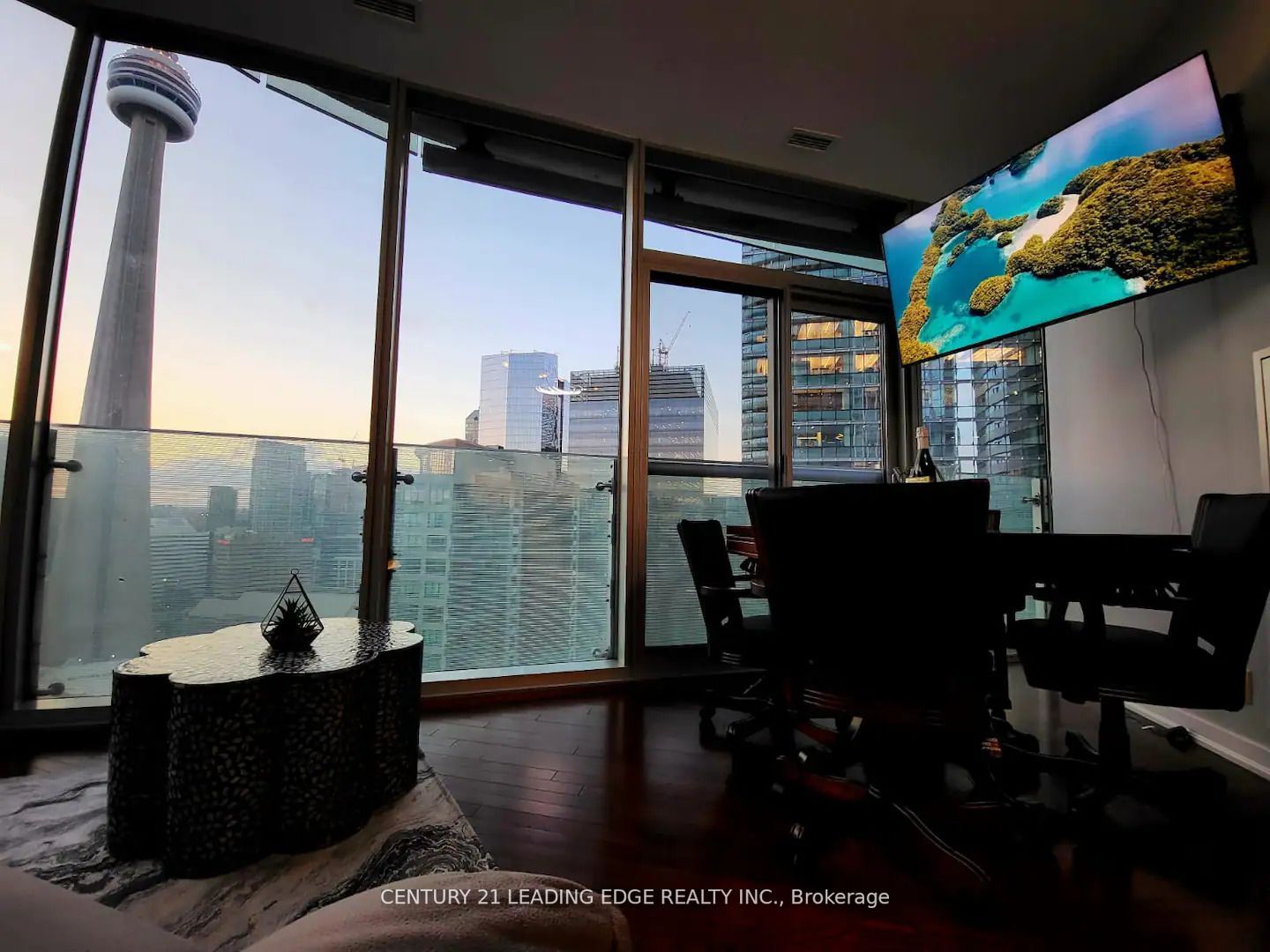 12 York St, #2907