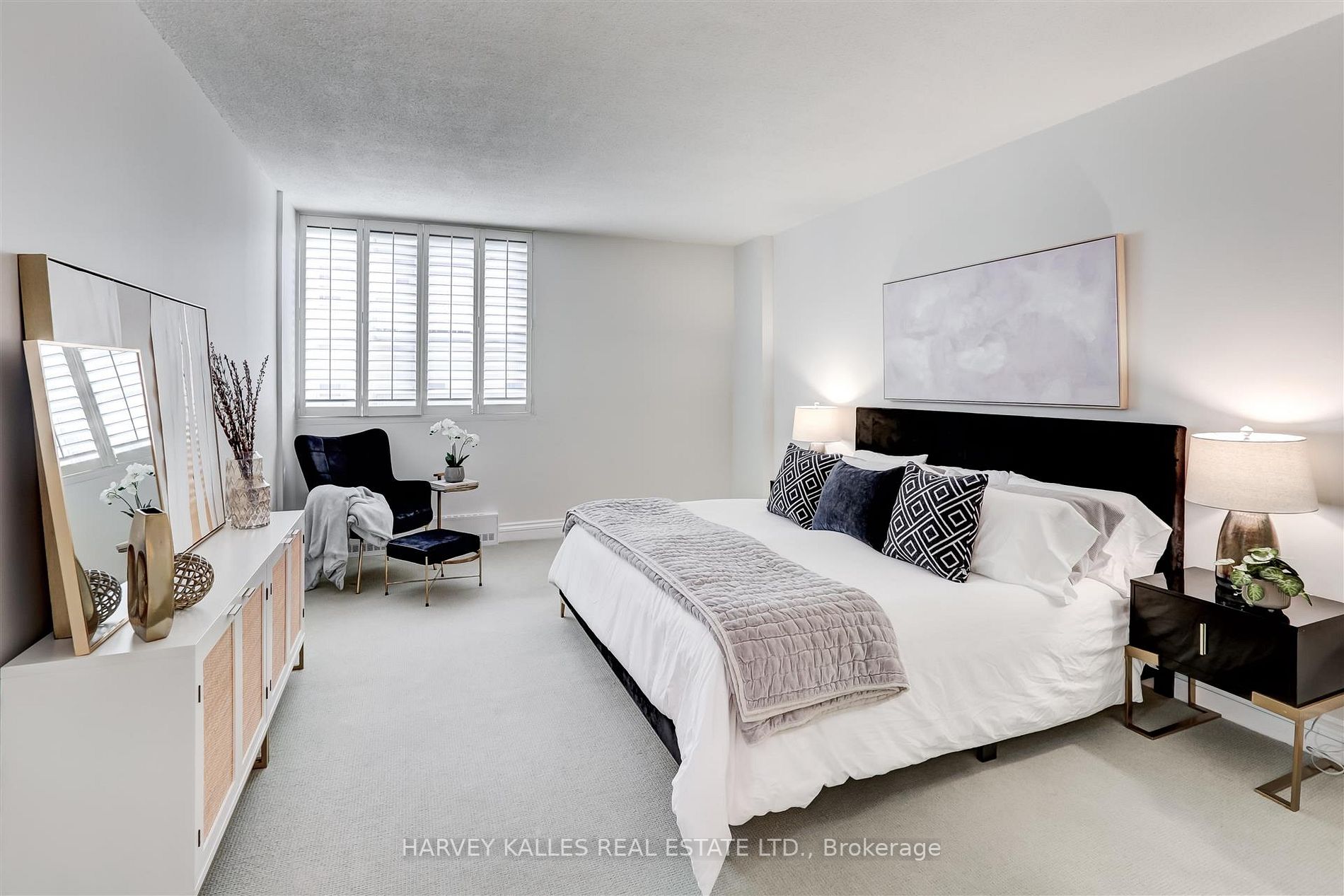 616 Avenue Rd, #602