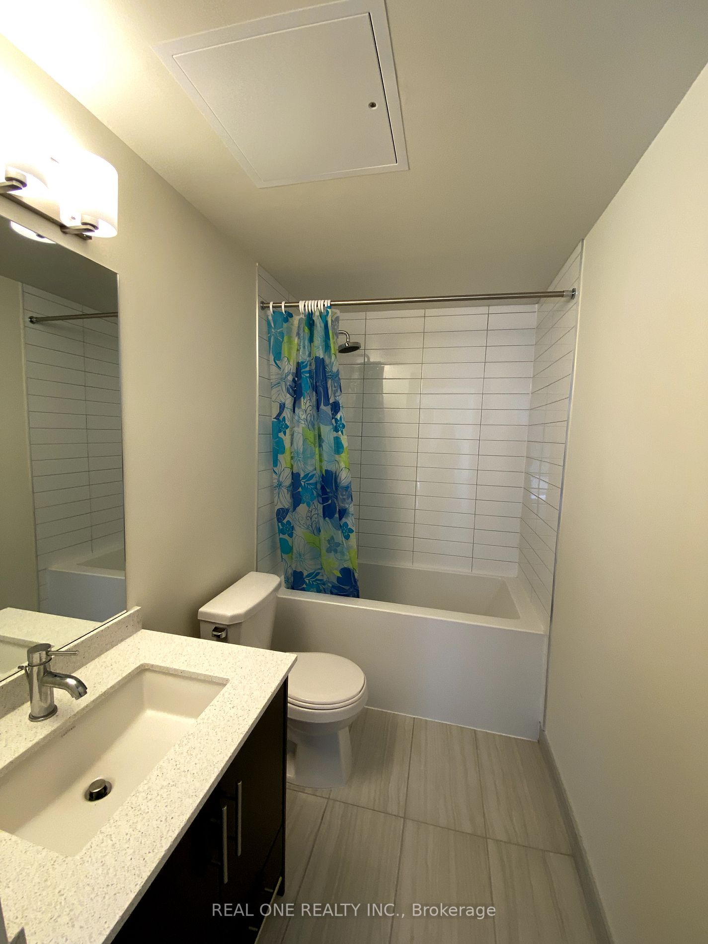 460 Adelaide St E, #518