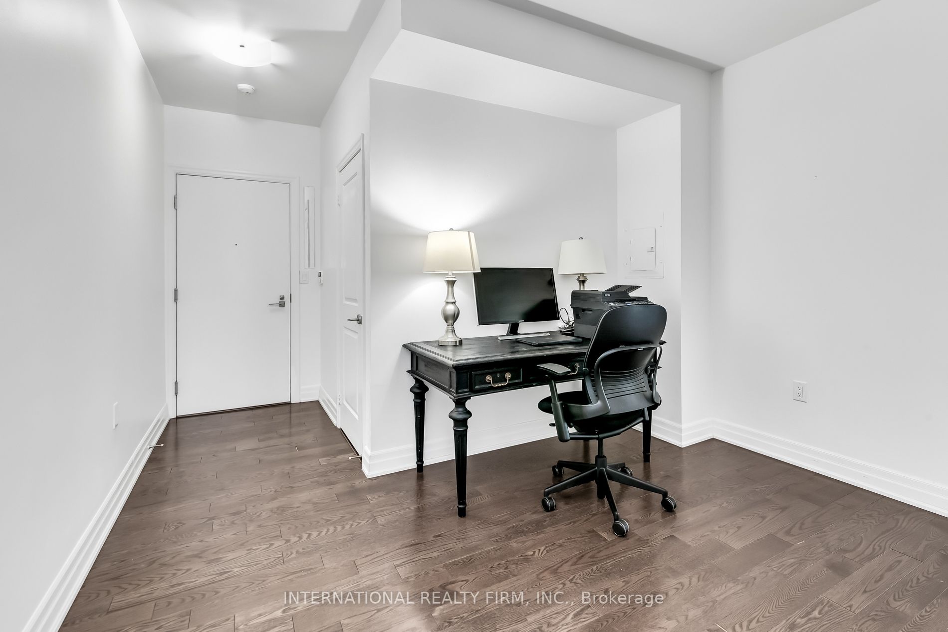 8 The Esplanade Ave, #2302