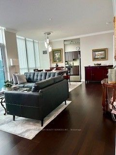 525 Wilson Ave, #1203