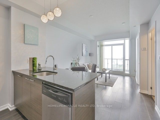 66 Forest Manor Rd, #2301