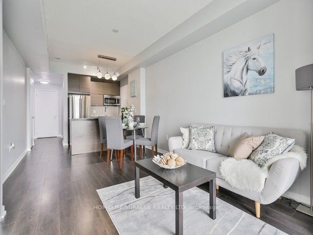 66 Forest Manor Rd, #2301