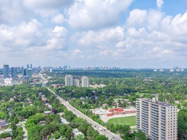 66 Forest Manor Rd, #2301