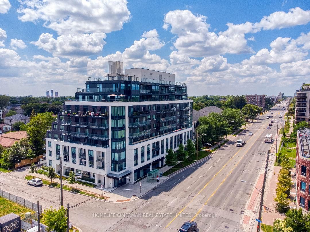741 Sheppard Ave W, #707