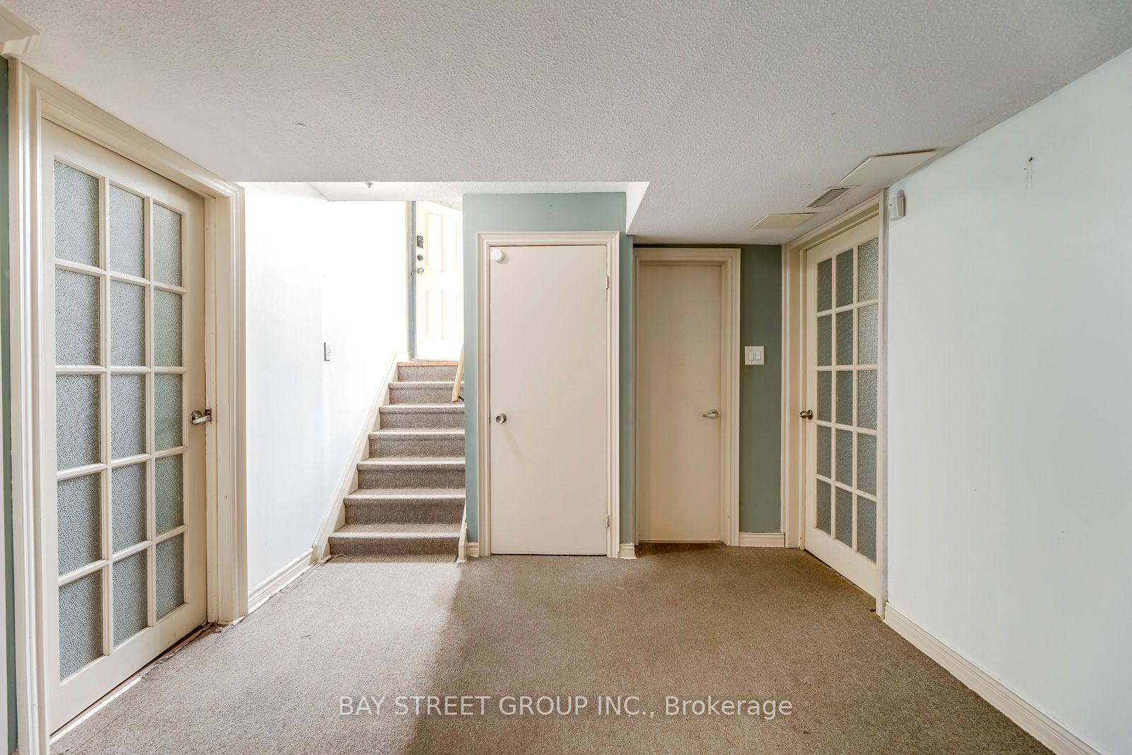 765 Sheppard Ave W