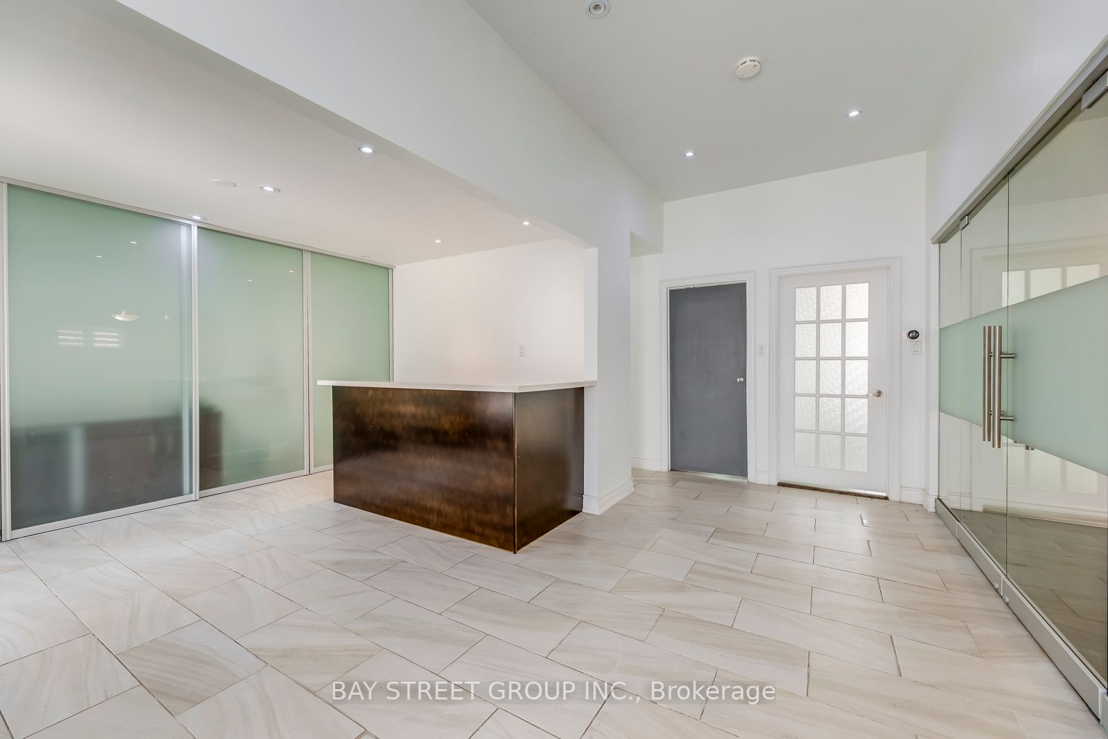 765 Sheppard Ave W