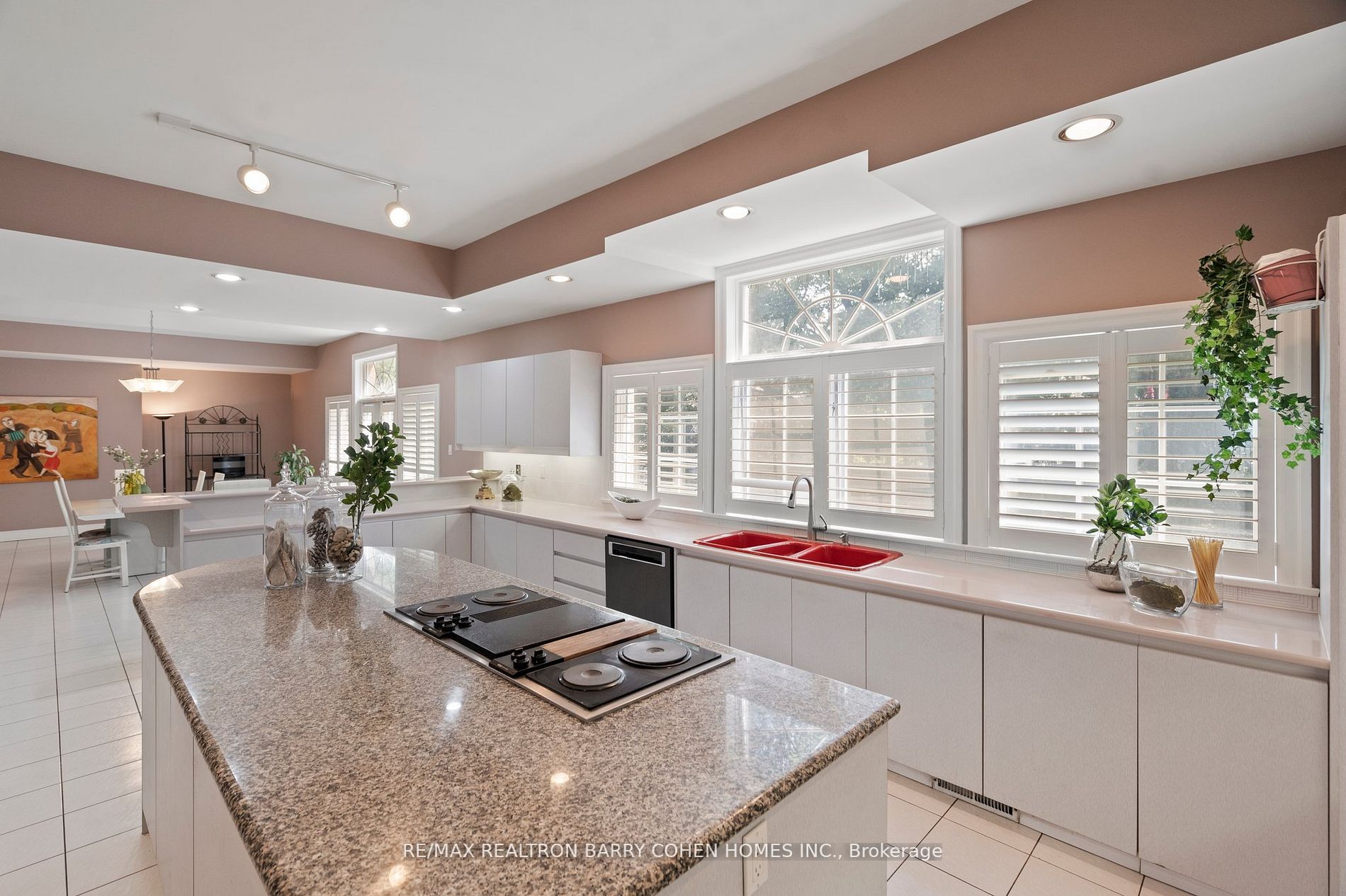 5 Sandfield Road