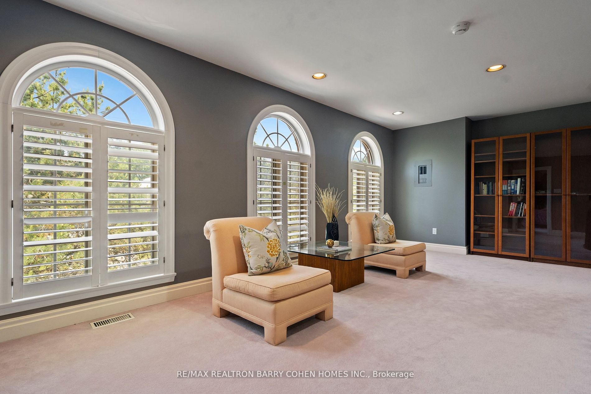5 Sandfield Road
