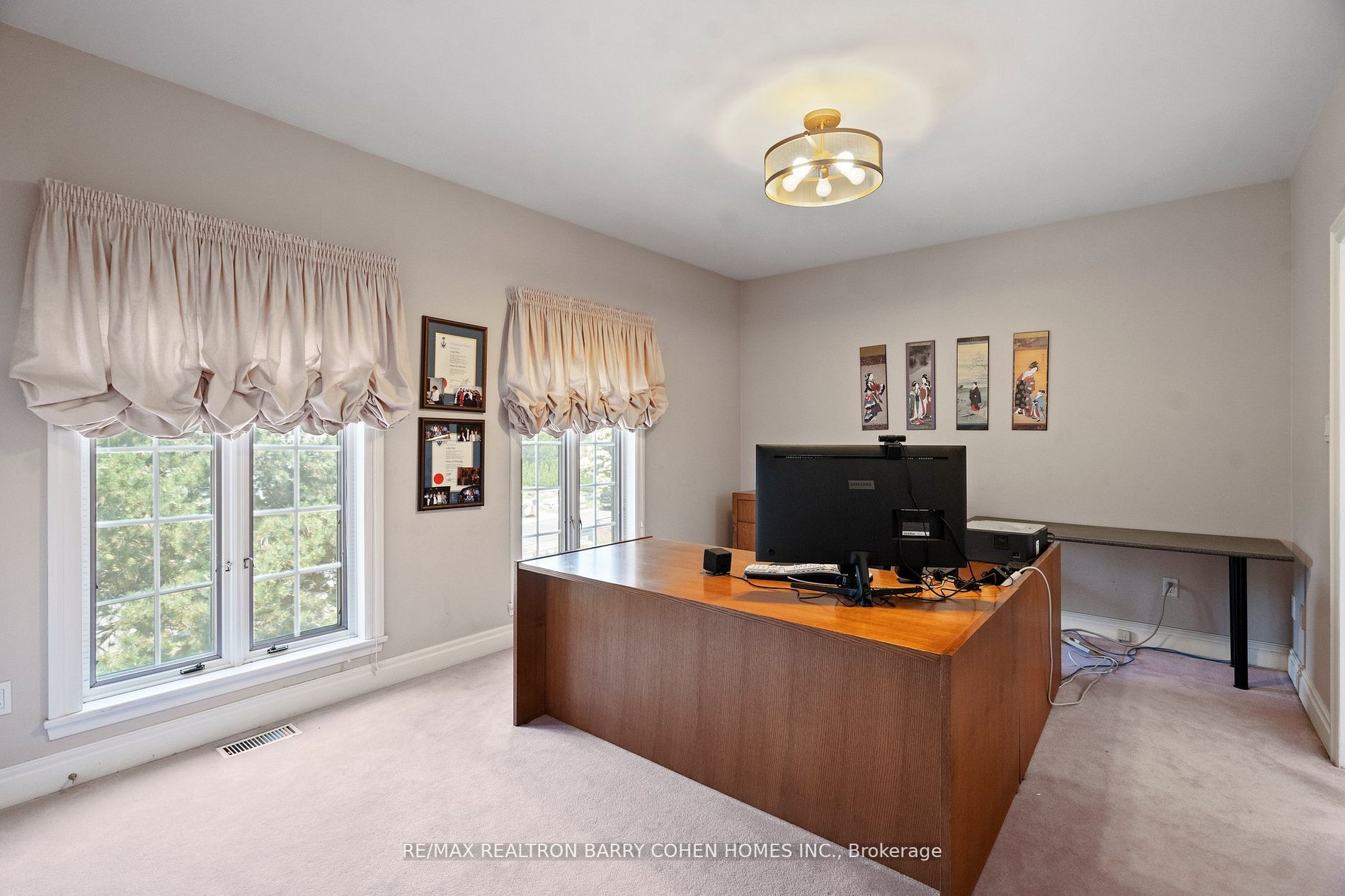 5 Sandfield Road