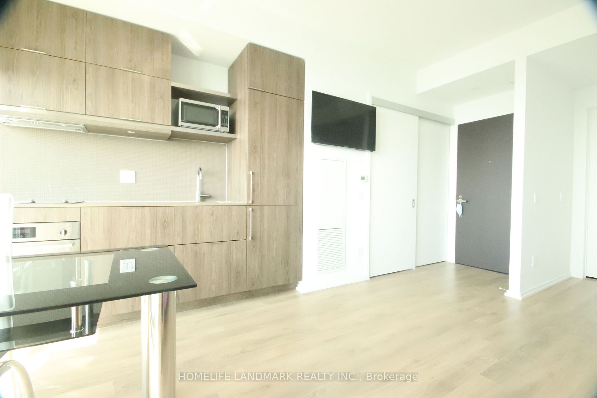 197 Yonge St, #5508