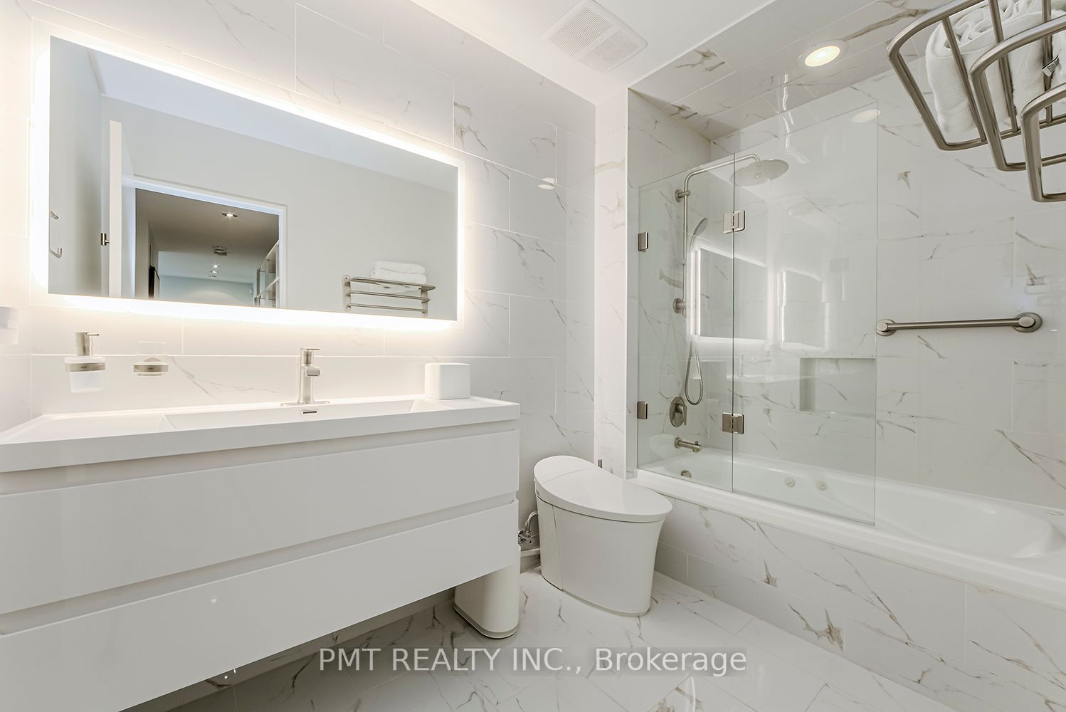 Listing C6692444 - Large Photo # 32