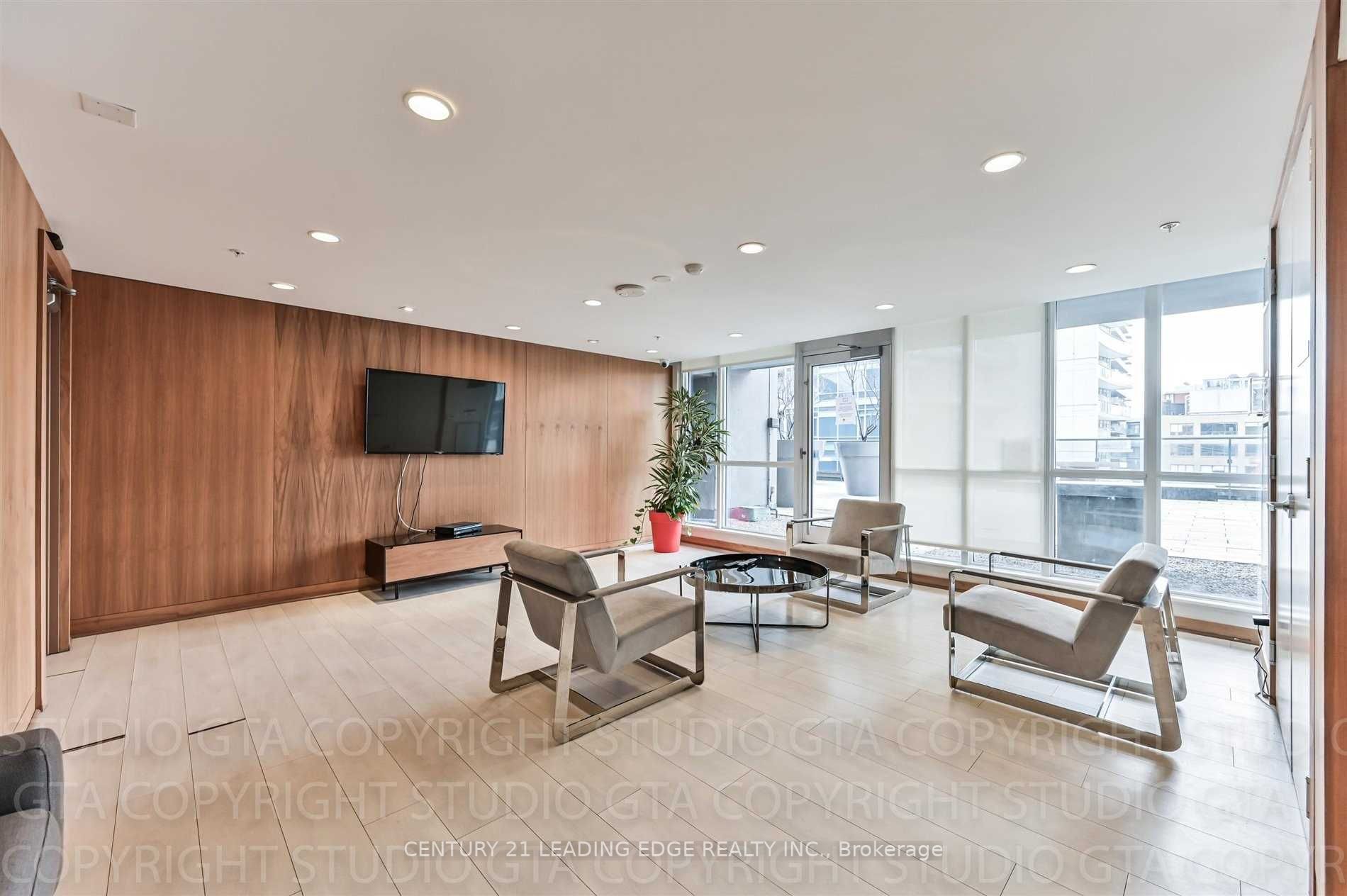 295 Adelaide St W, #4109