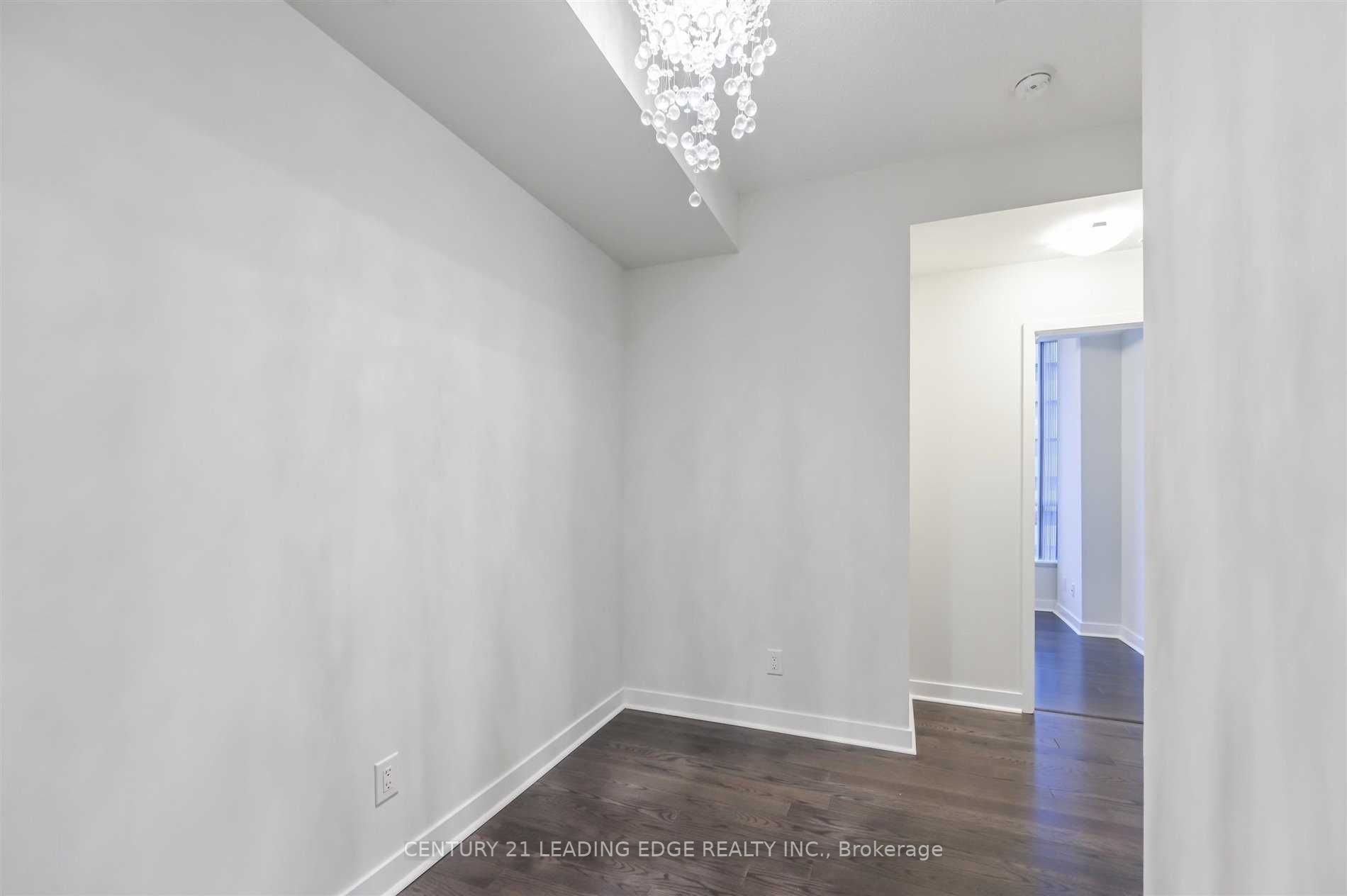 295 Adelaide St W, #4109
