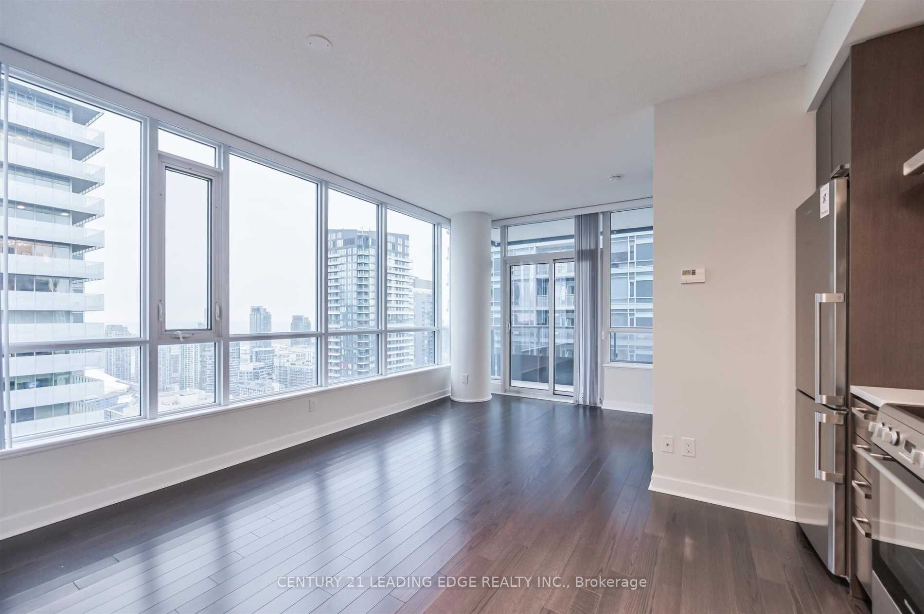 295 Adelaide St W, #4109