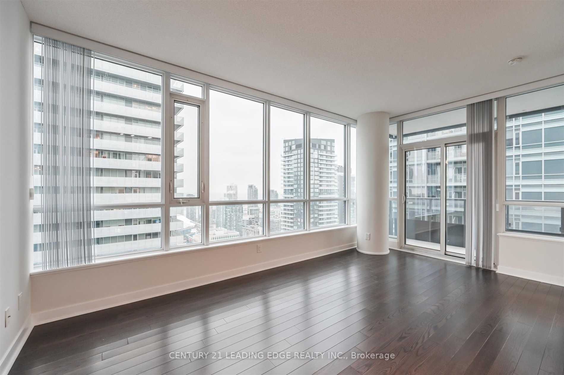 295 Adelaide St W, #4109