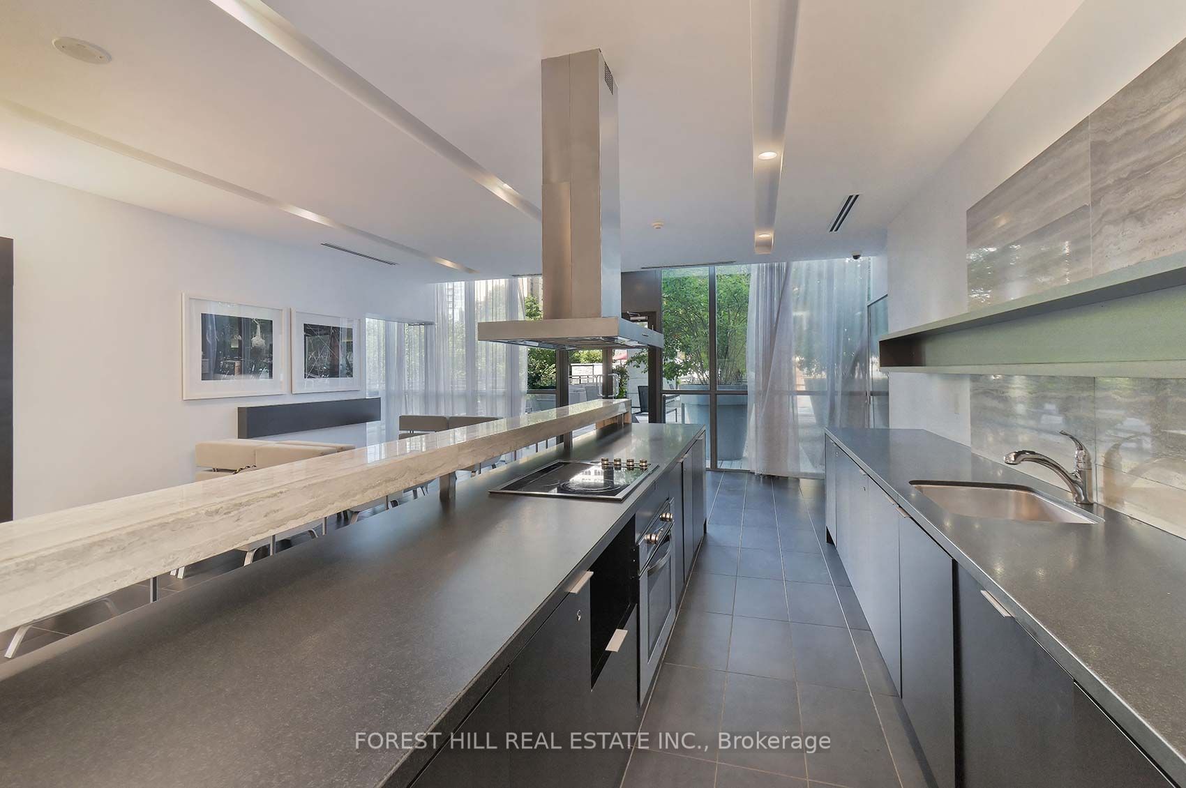 110 Charles St E, #2803