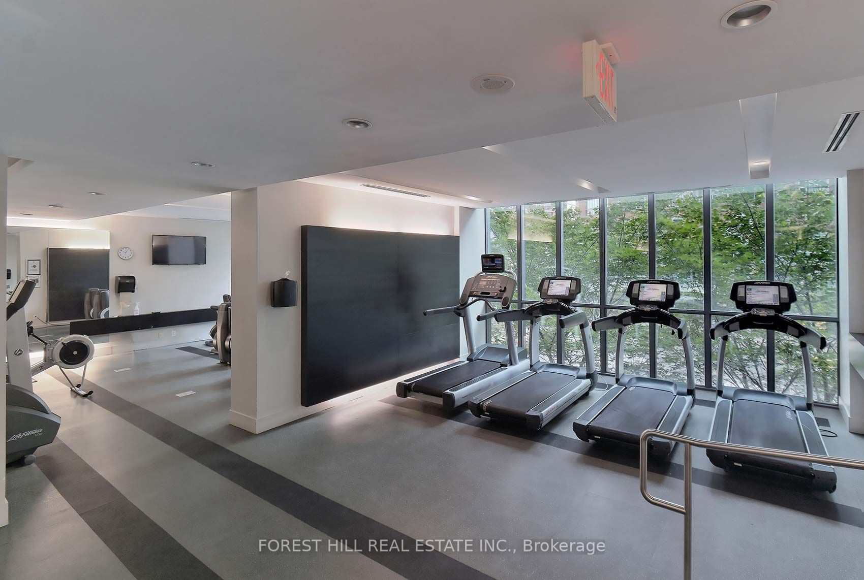 110 Charles St E, #2803