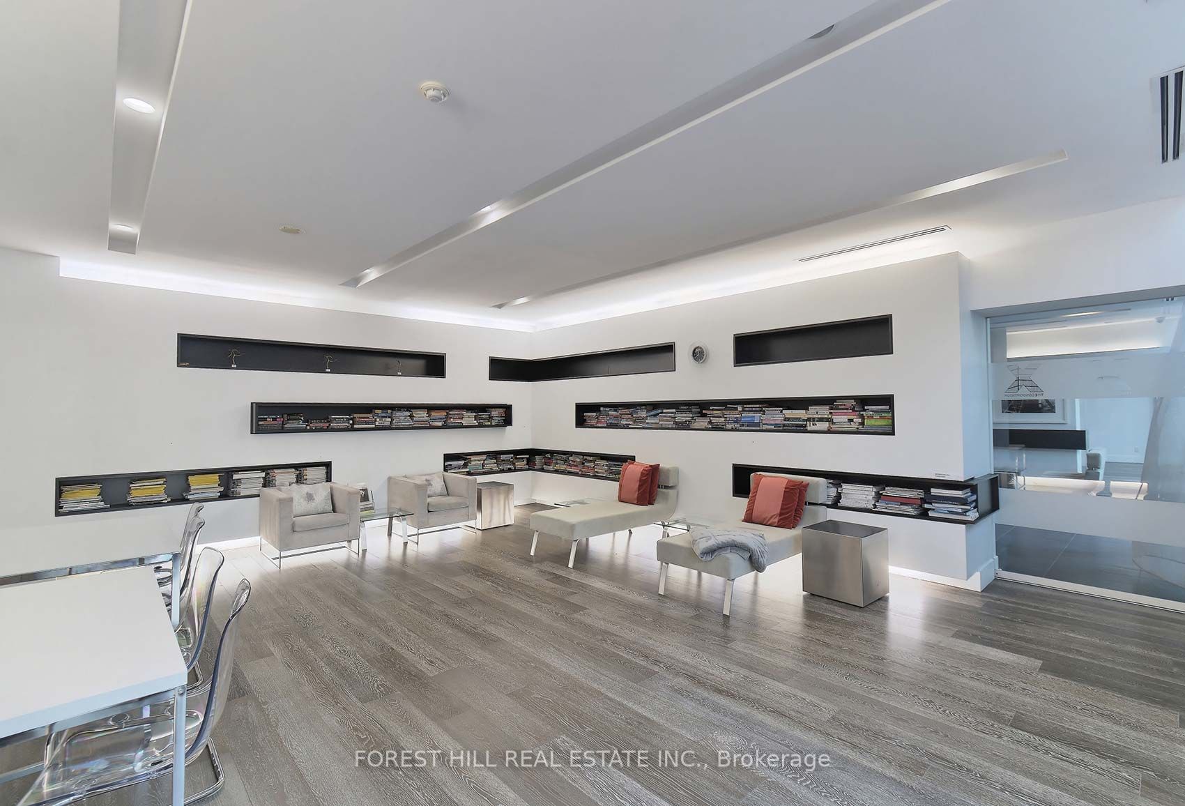 110 Charles St E, #2803