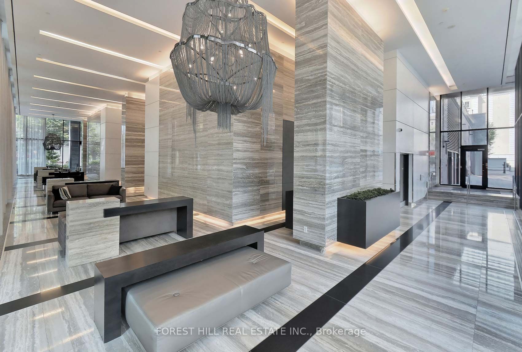 110 Charles St E, #2803