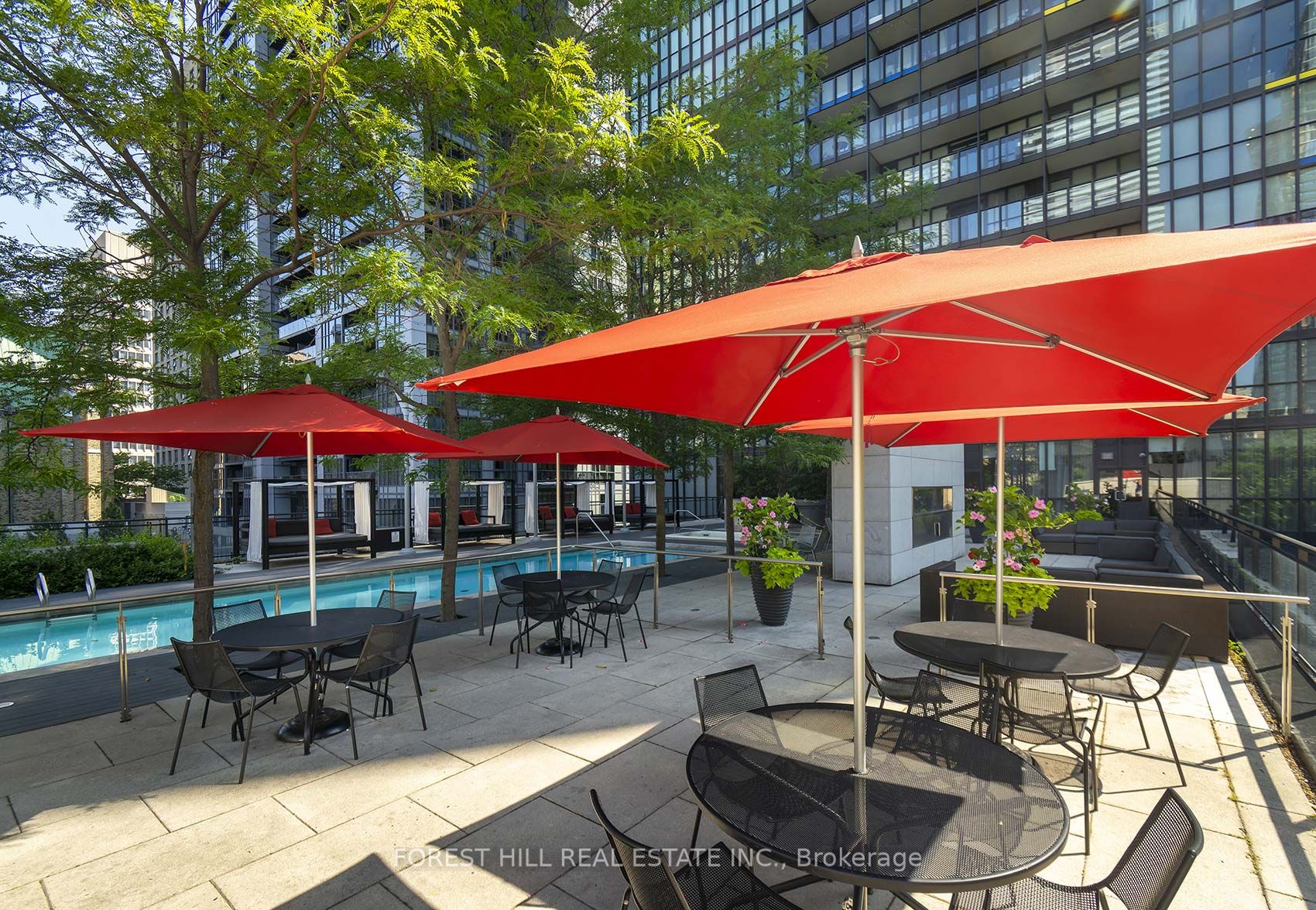 110 Charles St E, #2803