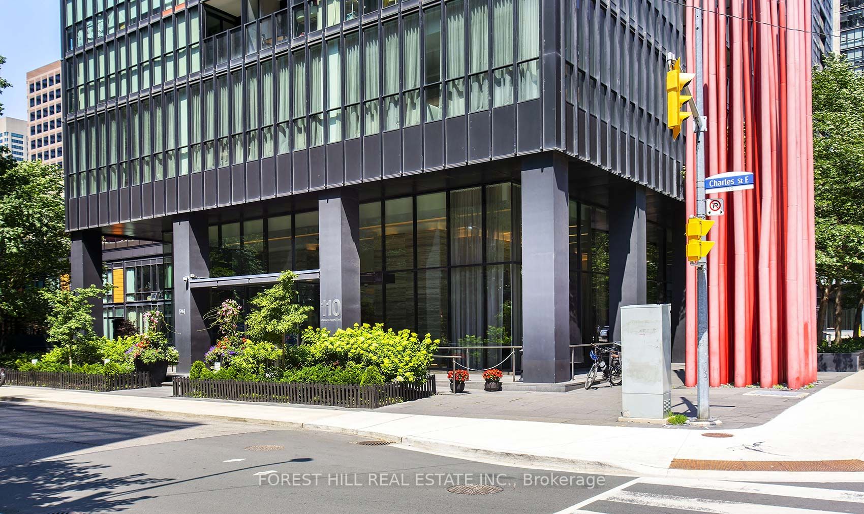 110 Charles St E, #2803