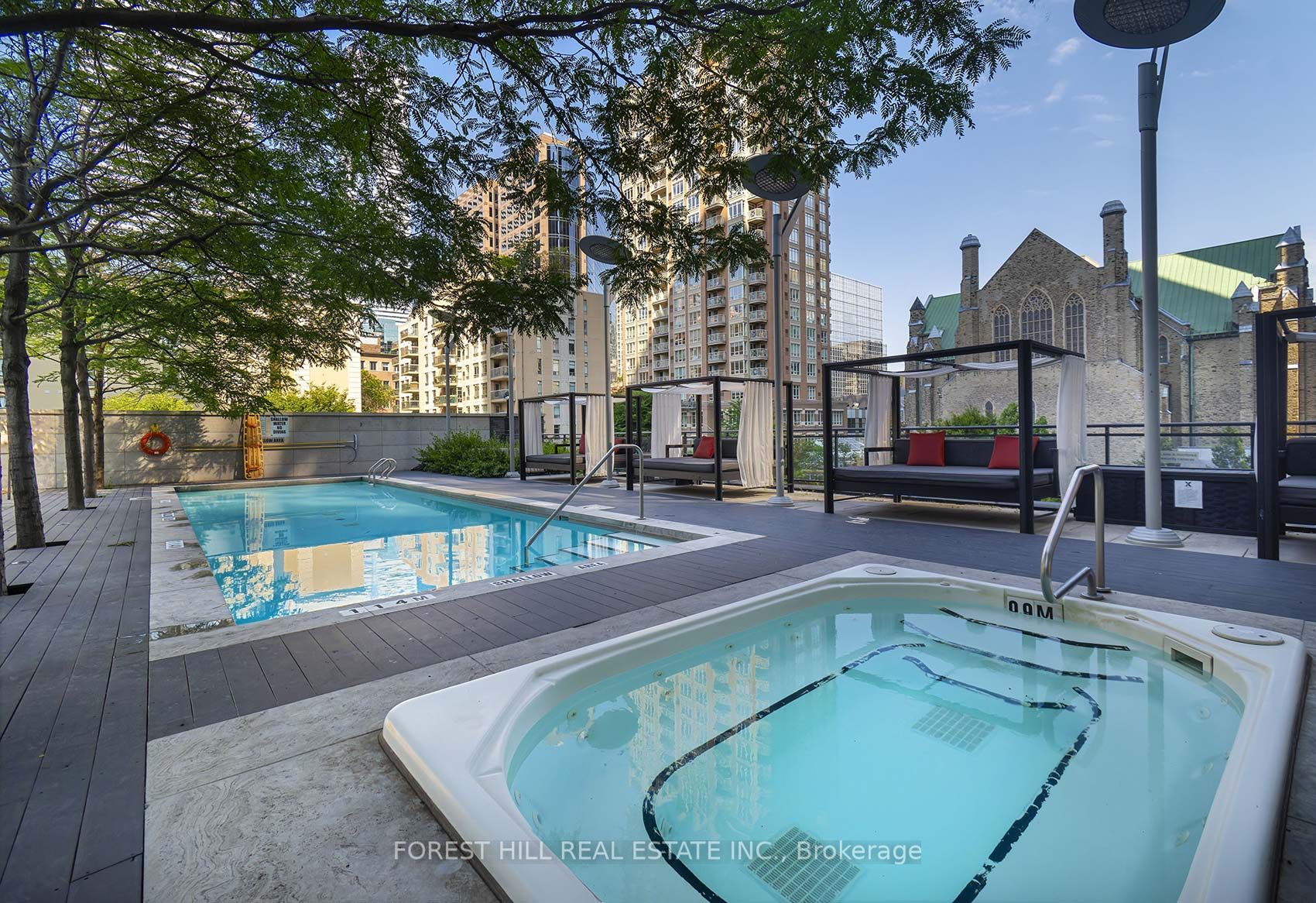 110 Charles St E, #2803