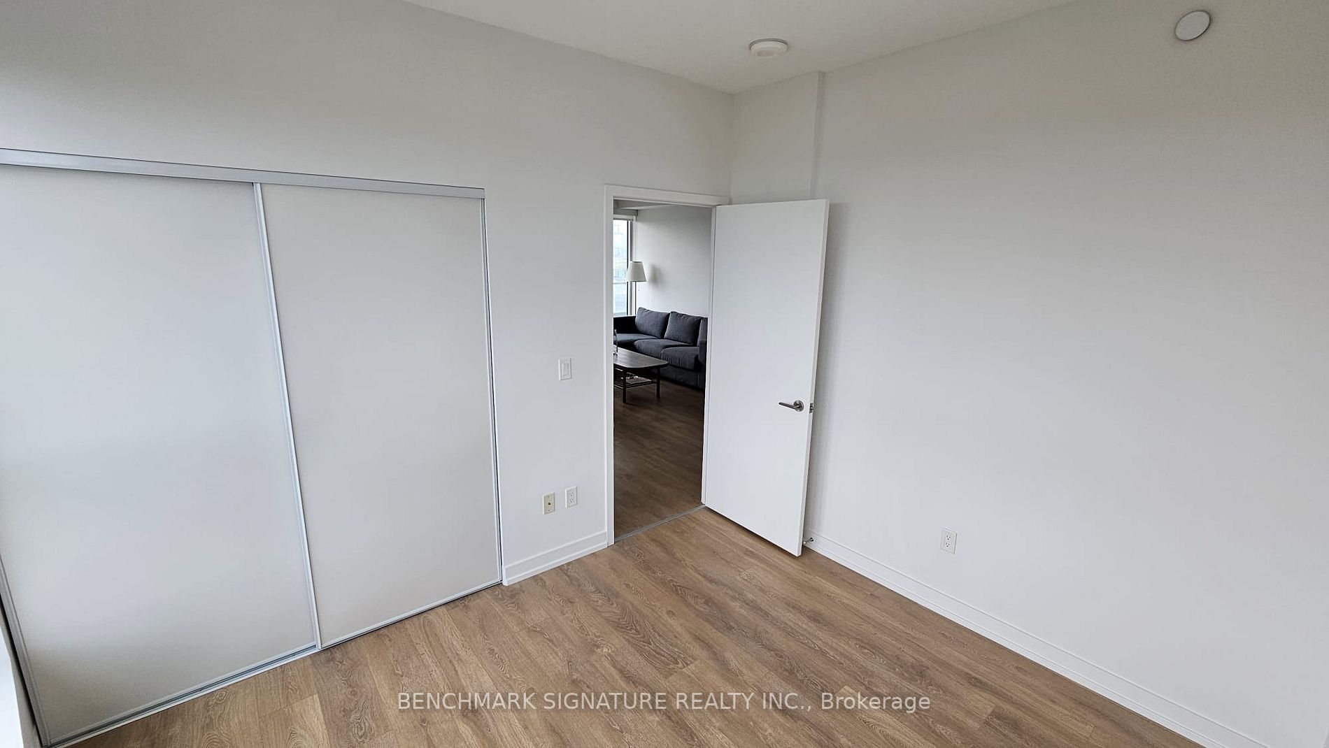 115 Mcmahon Dr, #2211