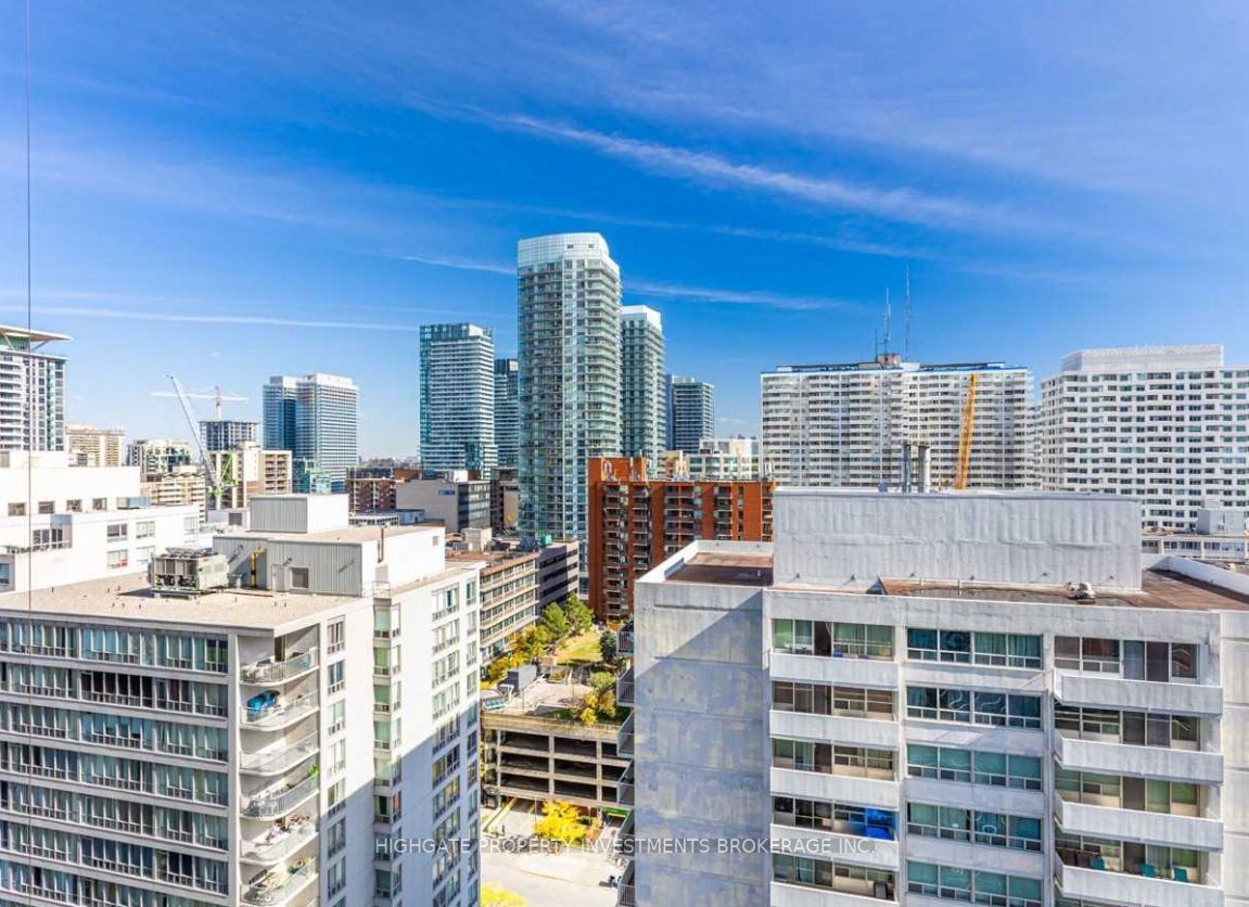 2191 Yonge St, #2111