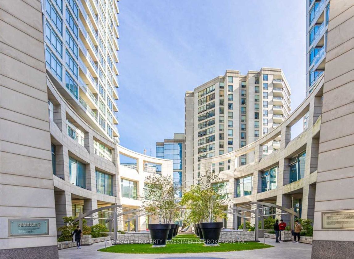 2191 Yonge St, #2111