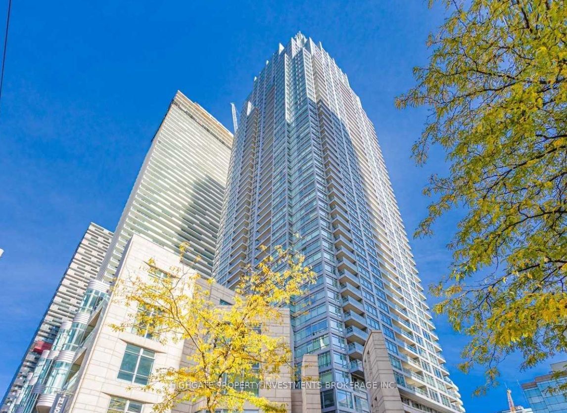 2191 Yonge St, #2111