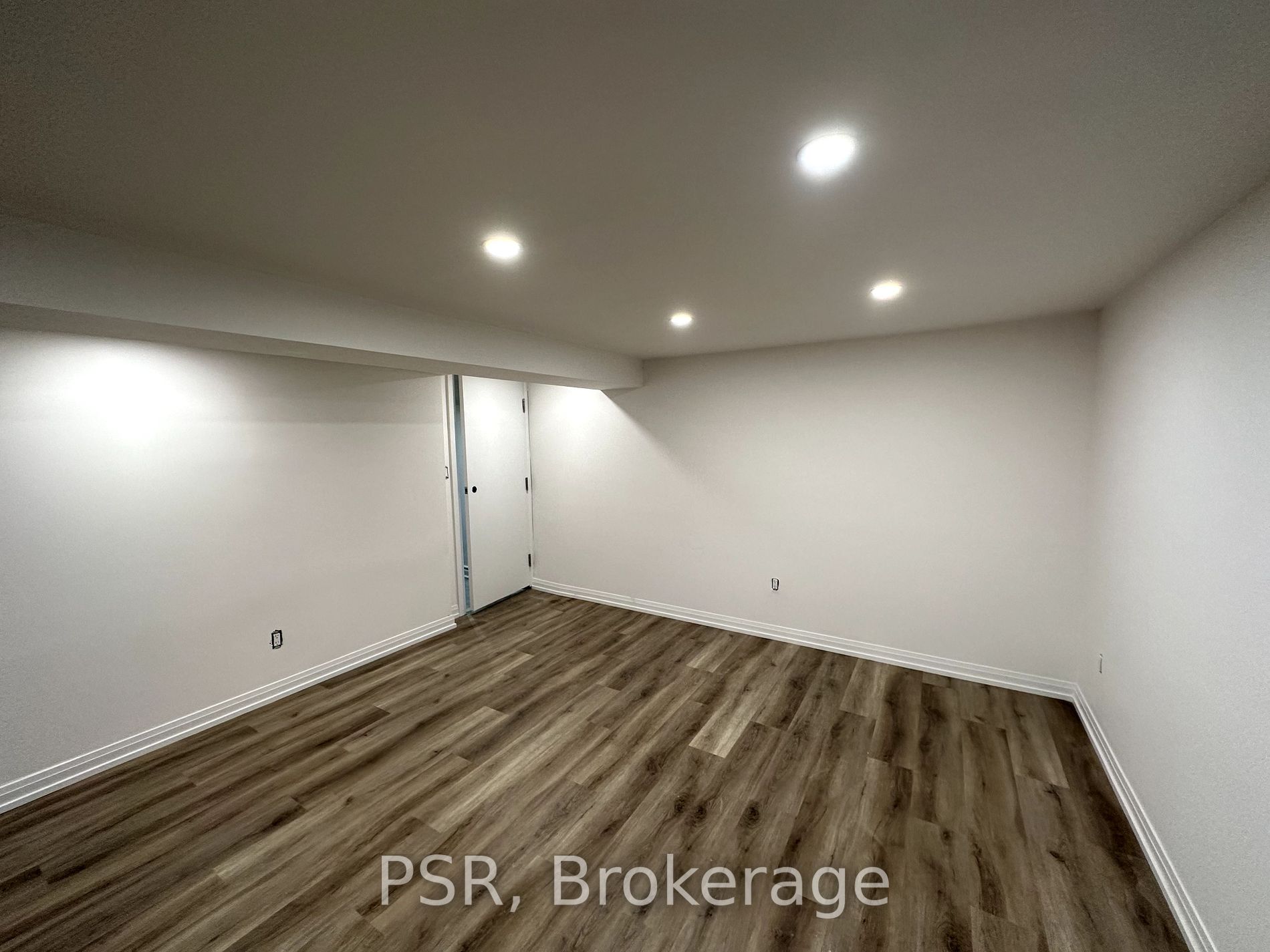 25 Coulson Ave