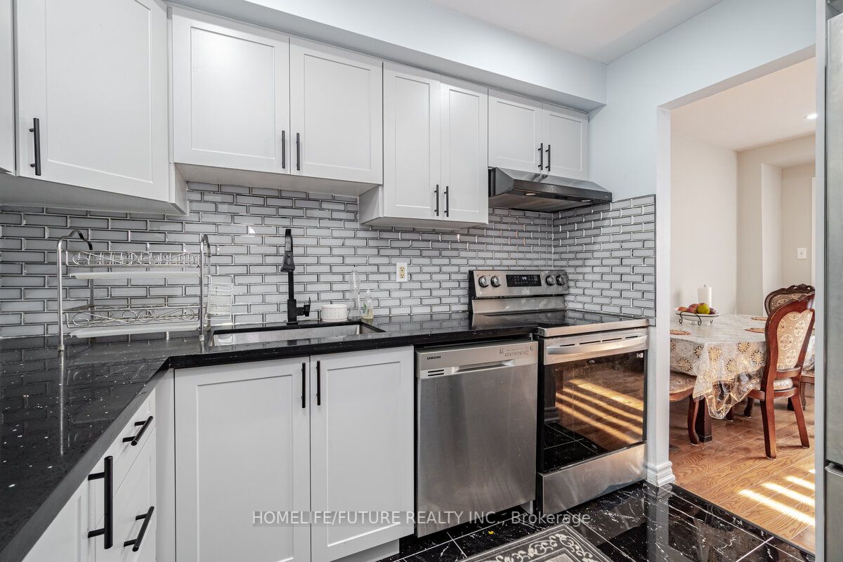 10 Woody Vine Way, #199