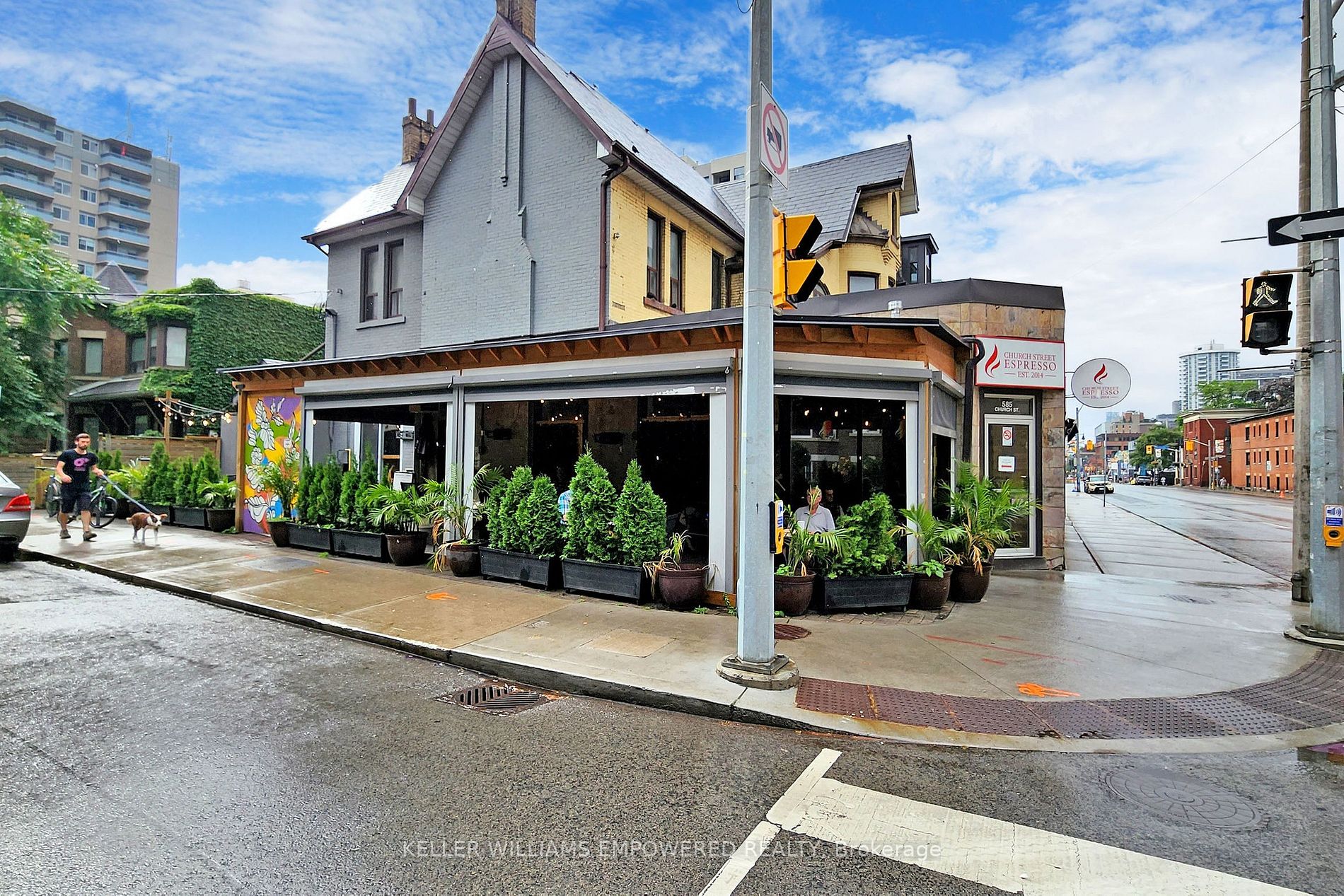17 Dundonald St, #506