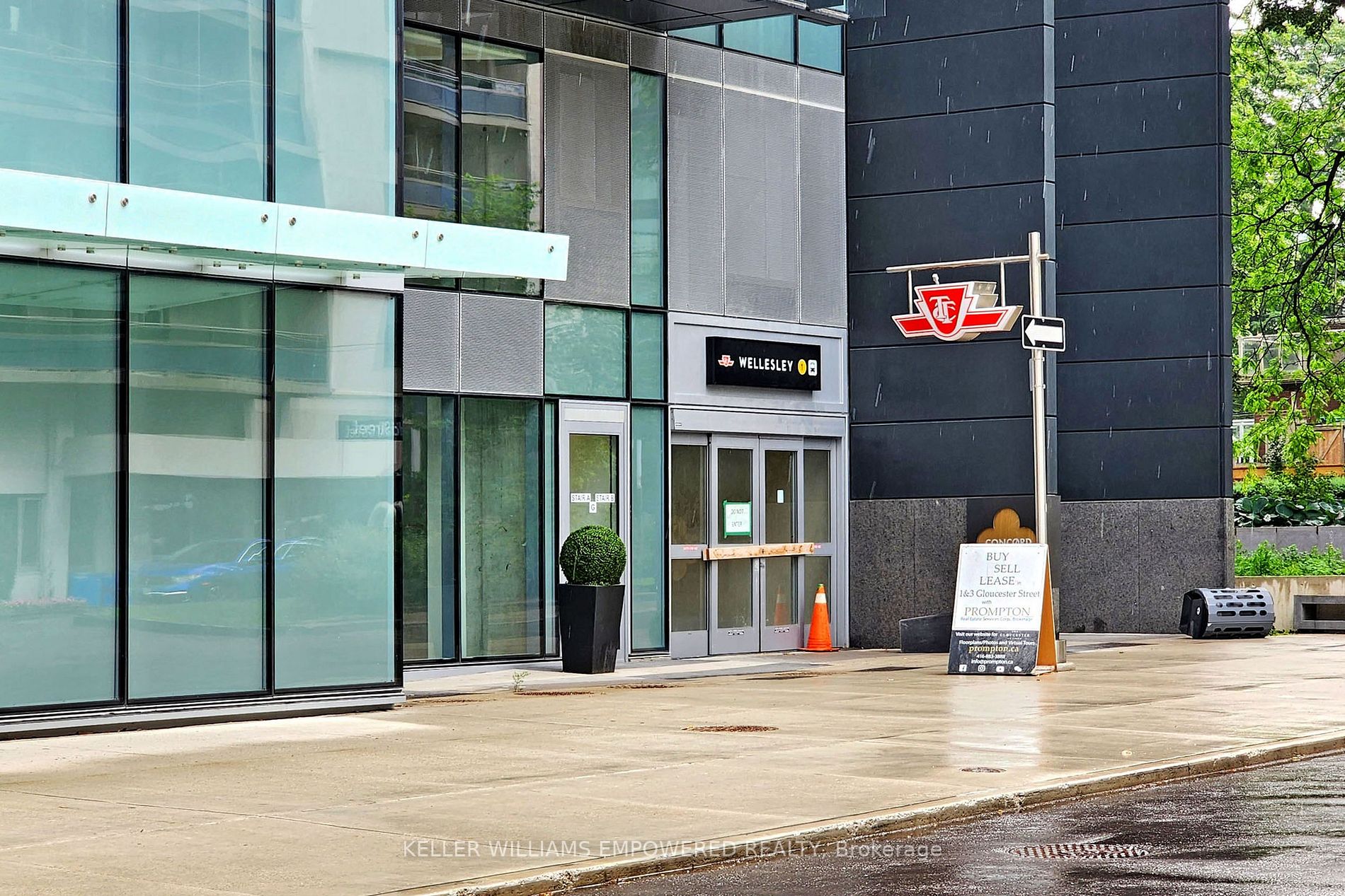 17 Dundonald St, #506