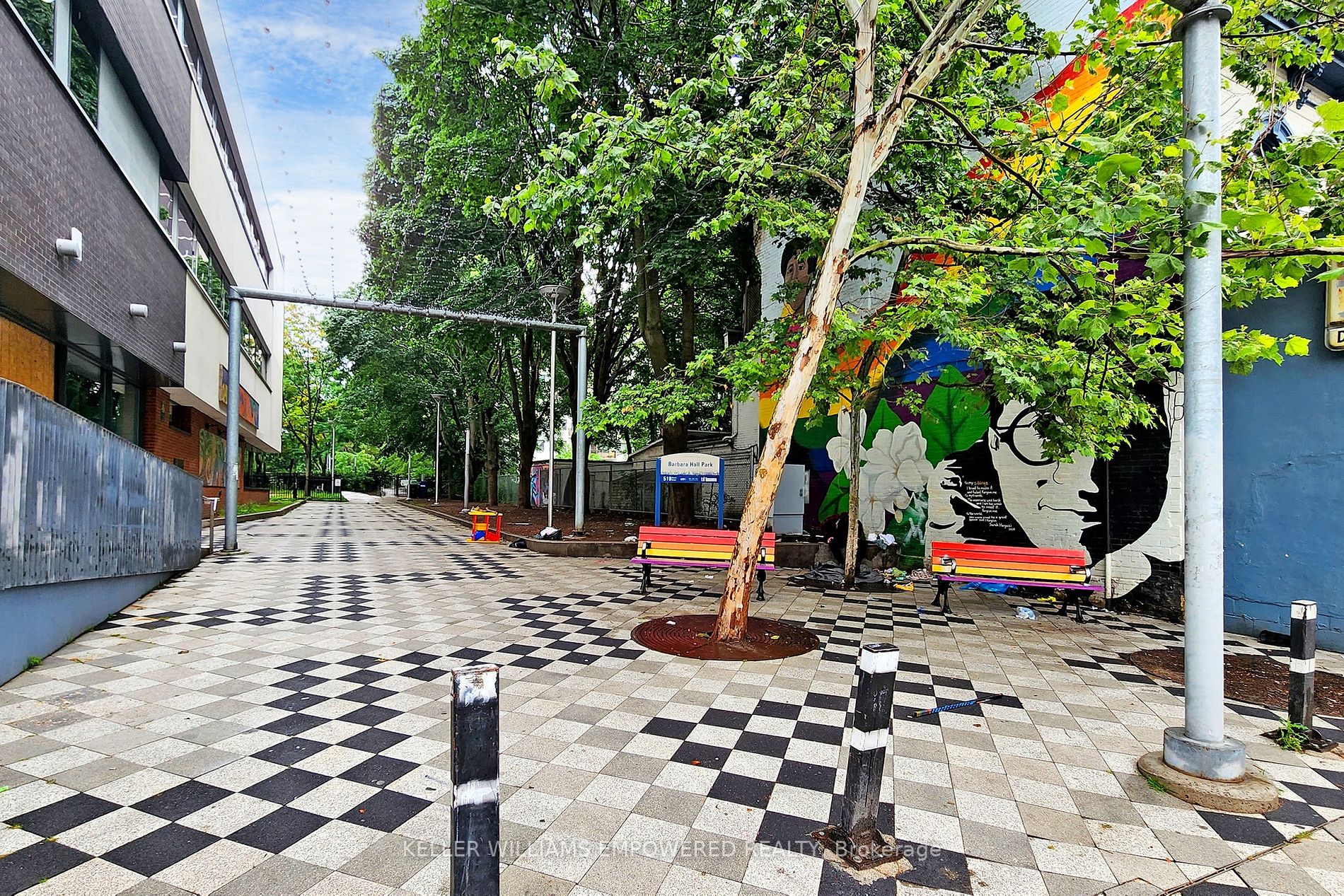 17 Dundonald St, #506