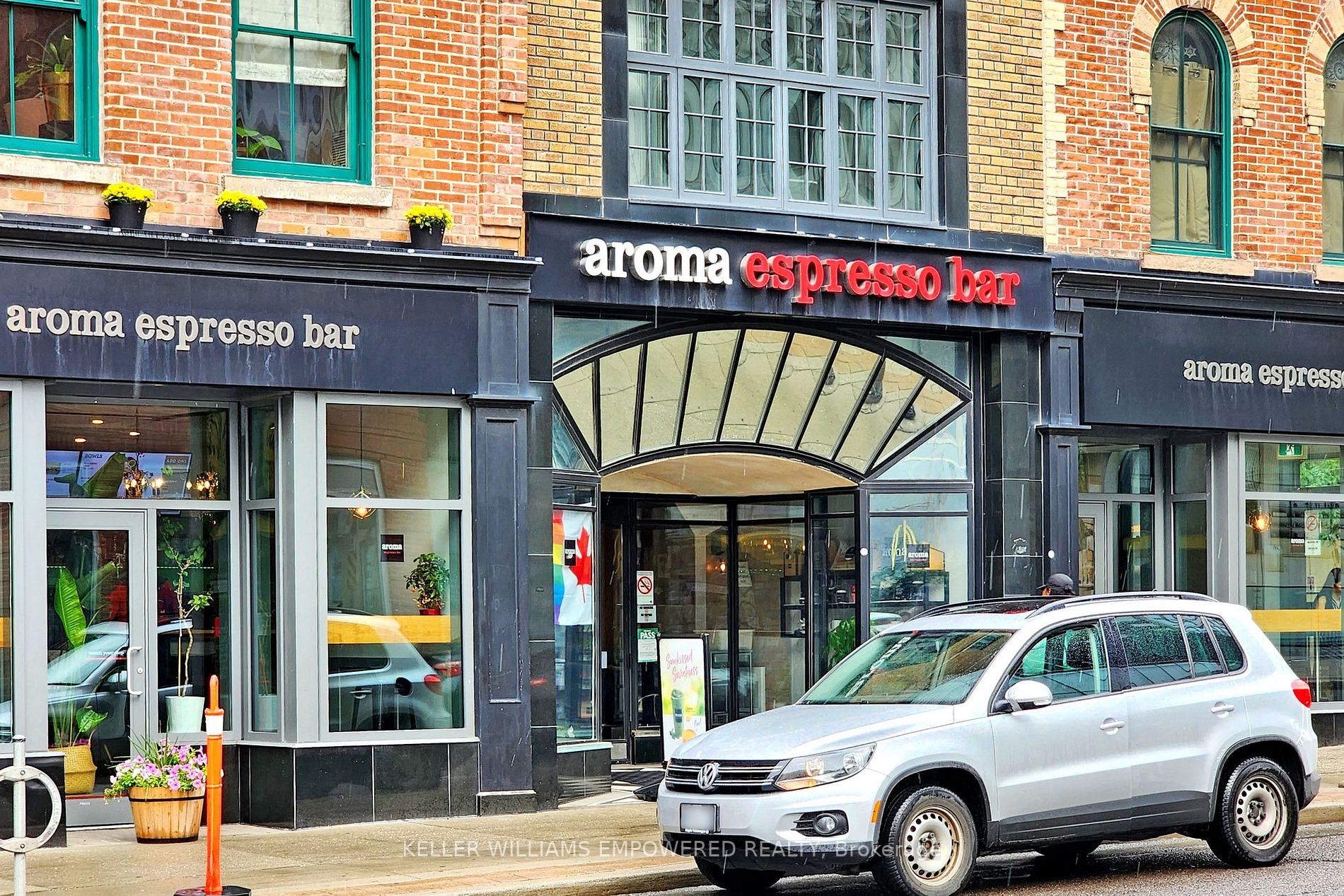 17 Dundonald St, #506