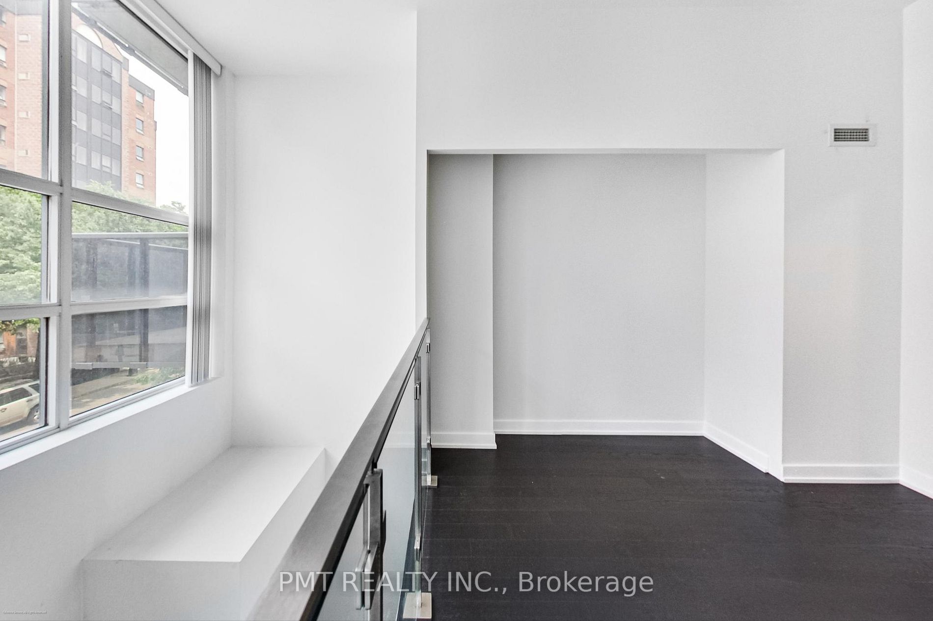 Listing C6693744 - Large Photo # 24