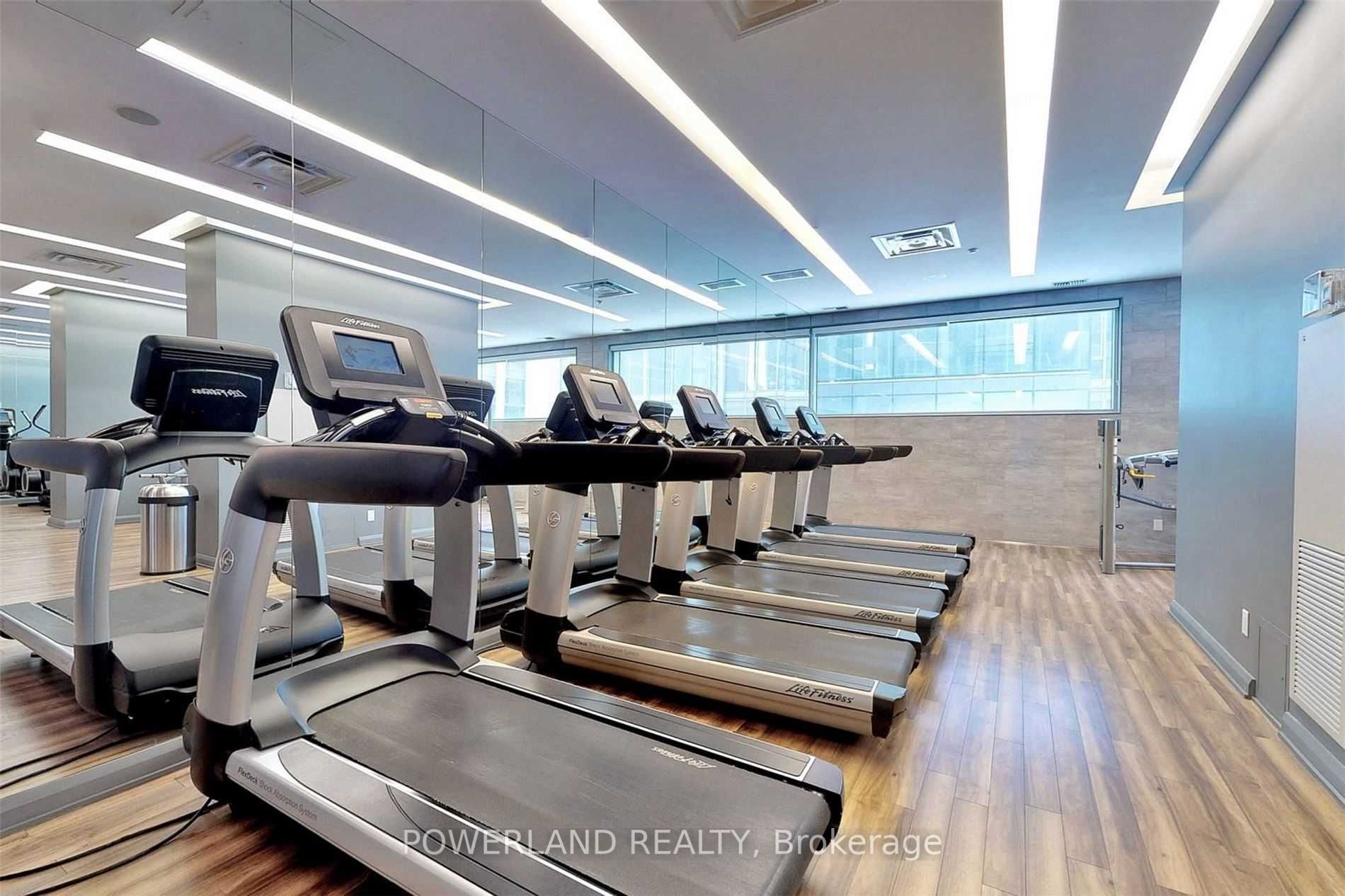 155 Yorkville Ave, #2111